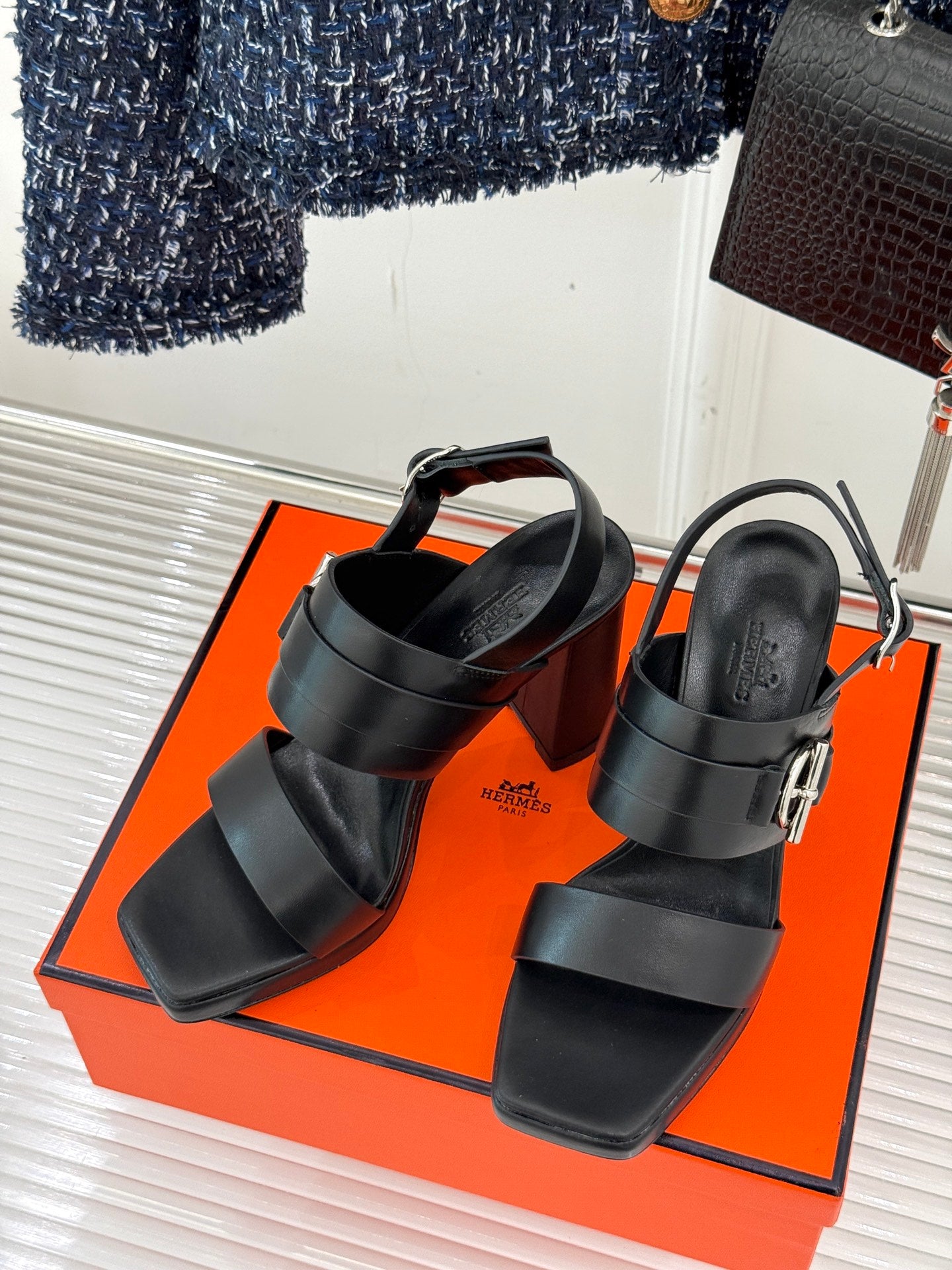 LuxluxHouse Best Quality Women Shoes Hermes