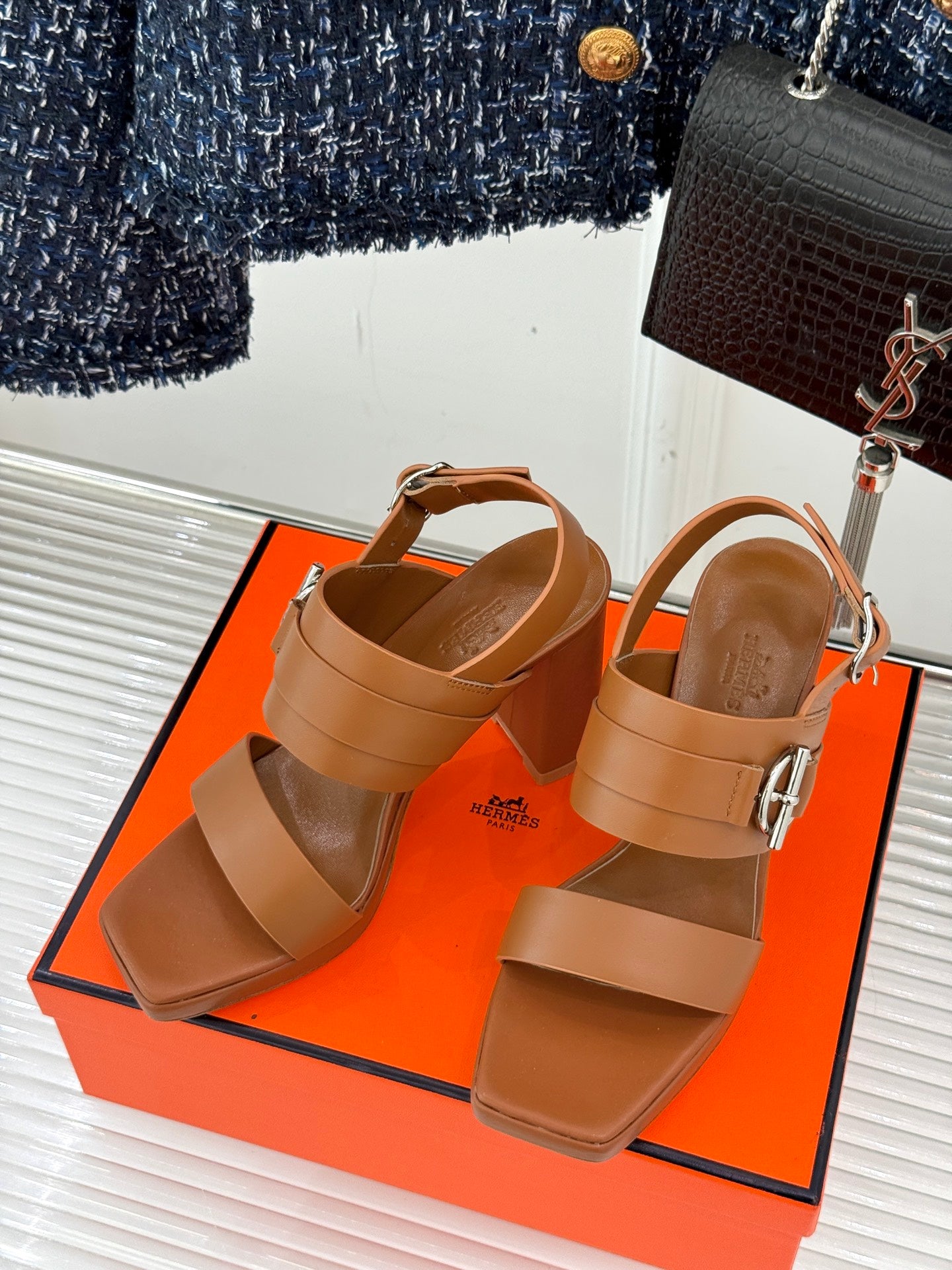 LuxluxHouse Best Quality Women Shoes Hermes