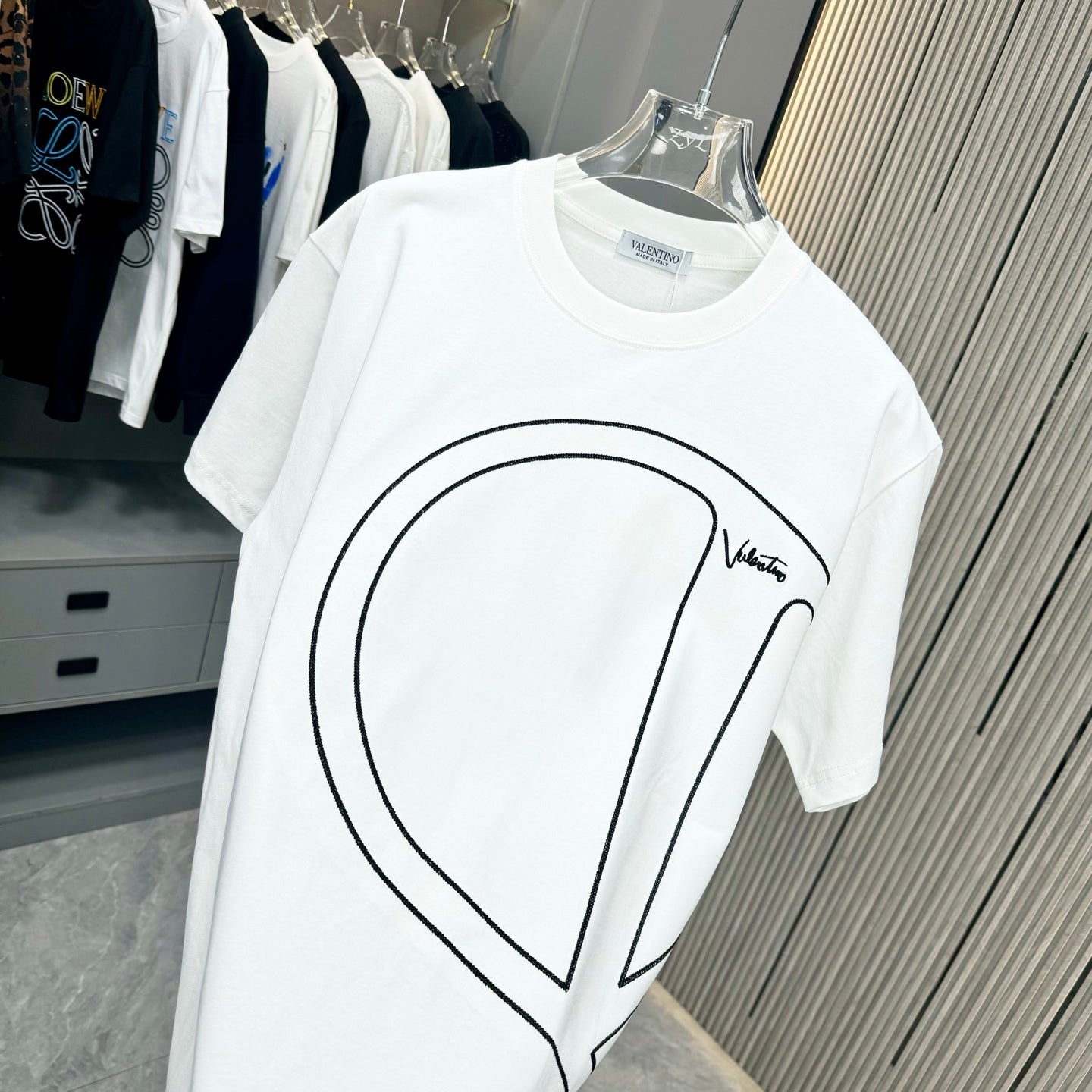 LuxluxHouse Best Quality Clothes Valentino T-shirt