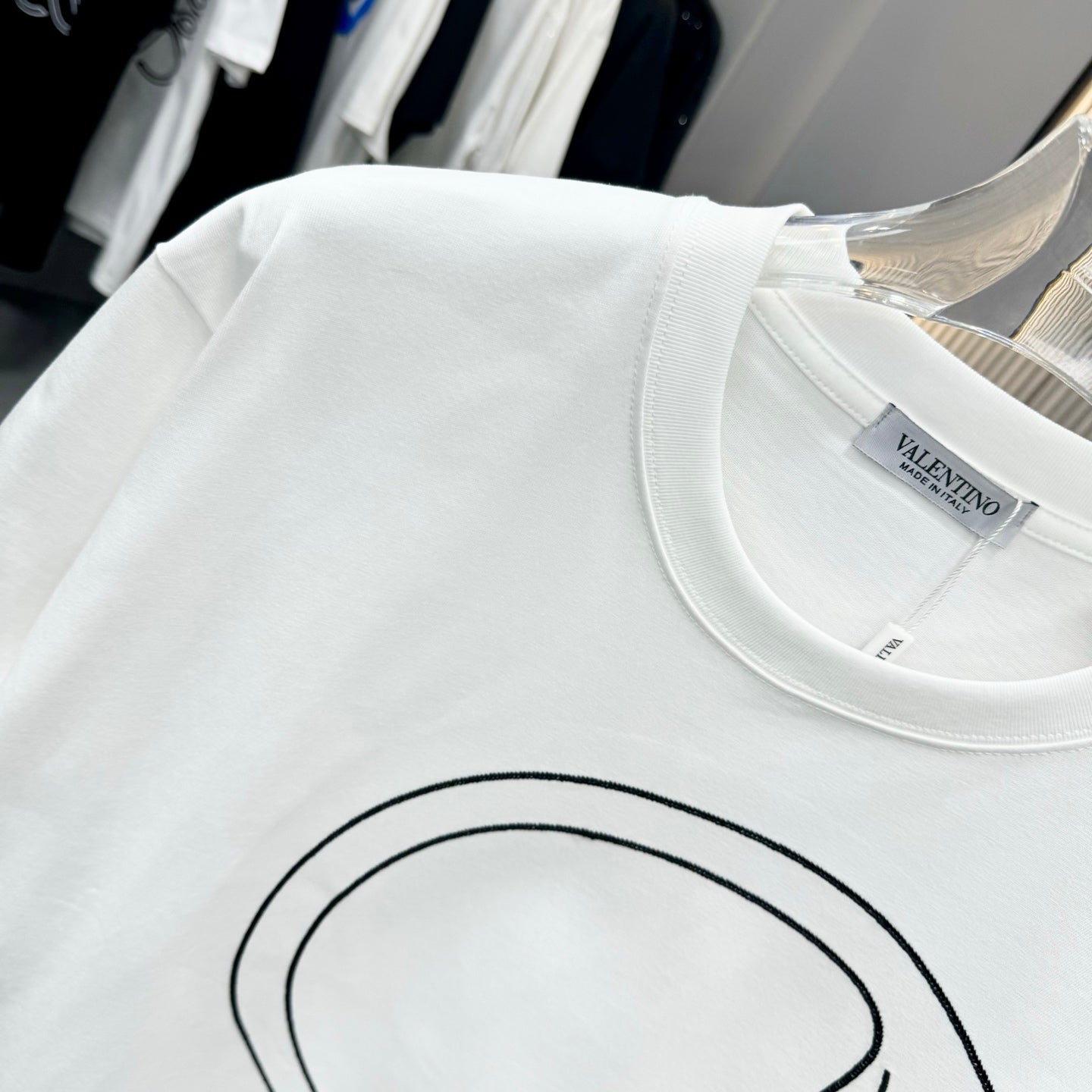 LuxluxHouse Best Quality Clothes Valentino T-shirt