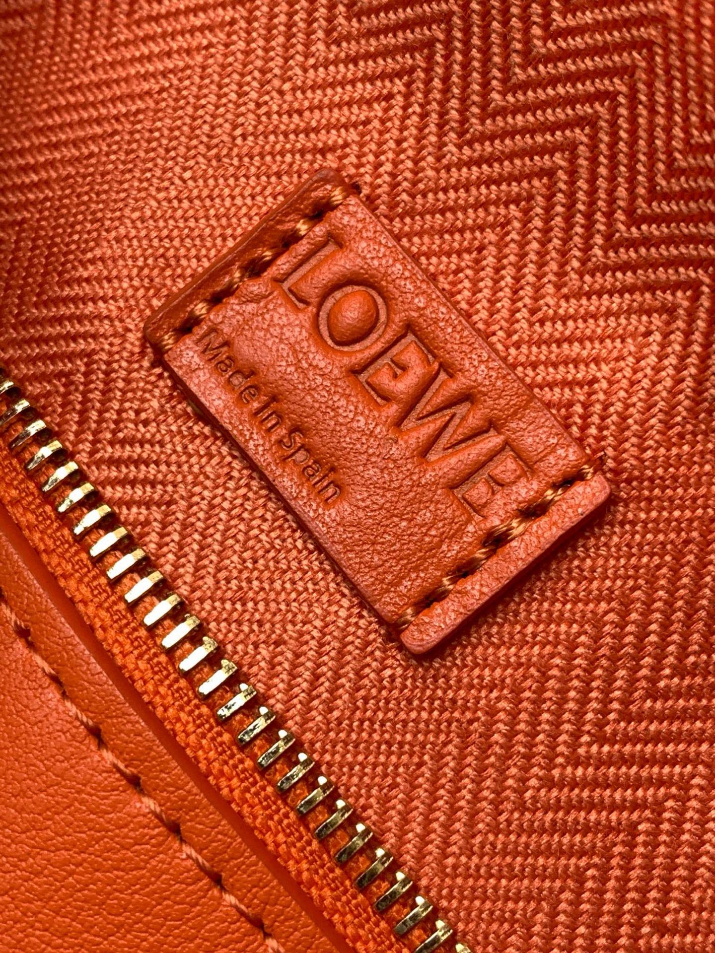 LuxluxHouse Best Quality Bags Loewe