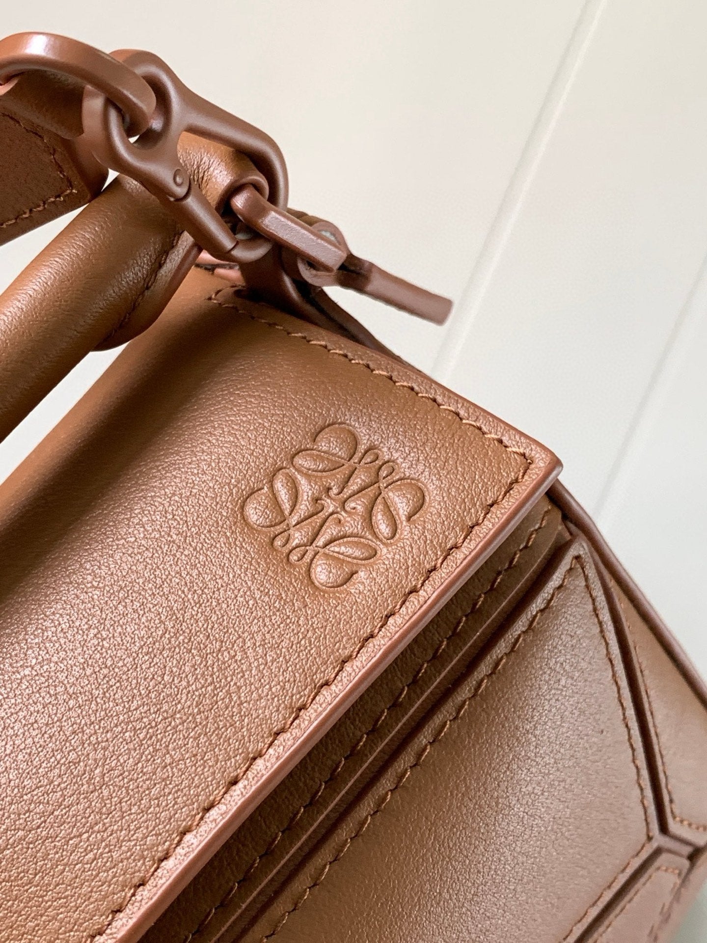 LuxluxHouse Best Quality Bags Loewe