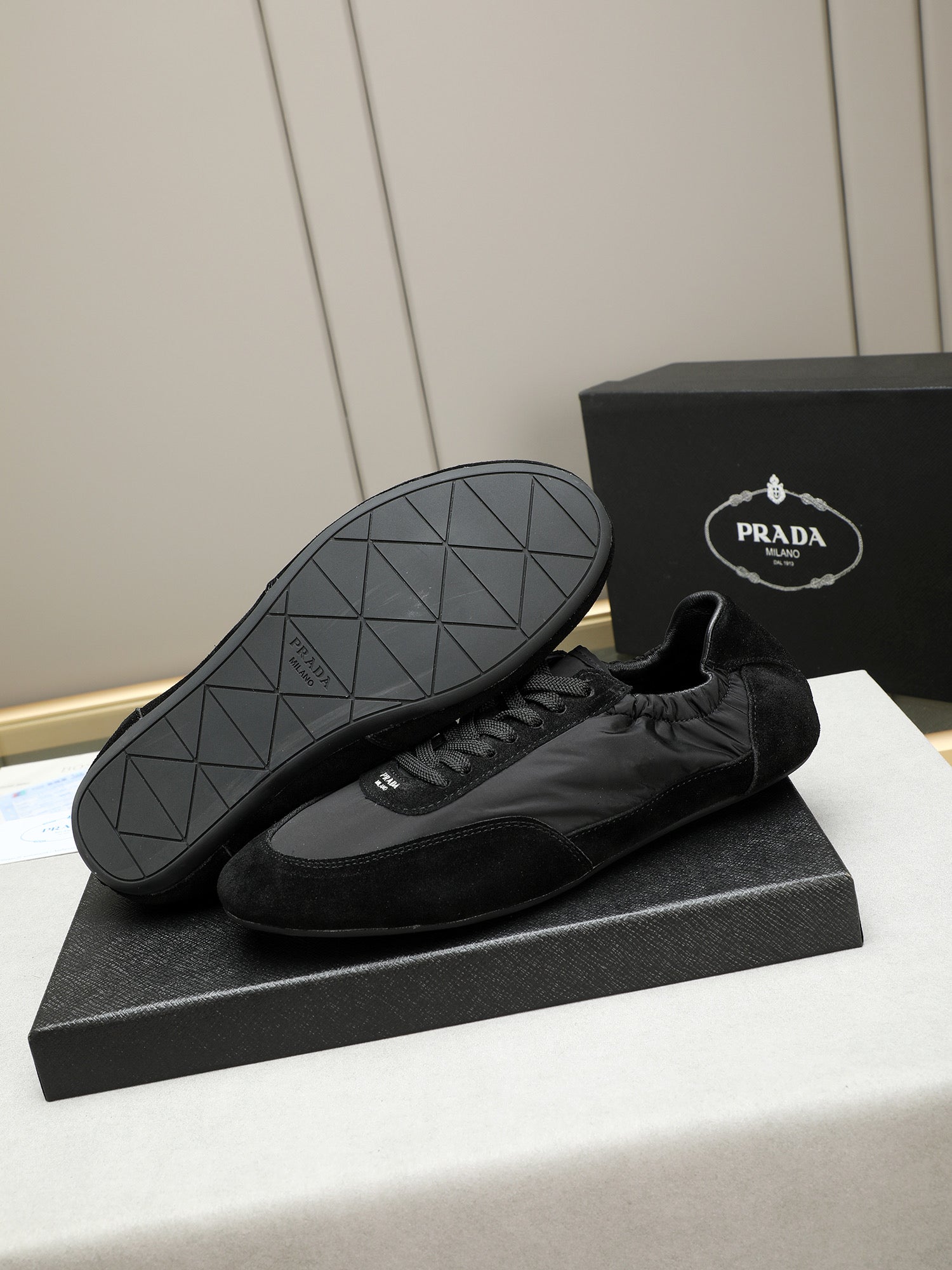 LuxluxHouse Best Quality Shoes Prada
