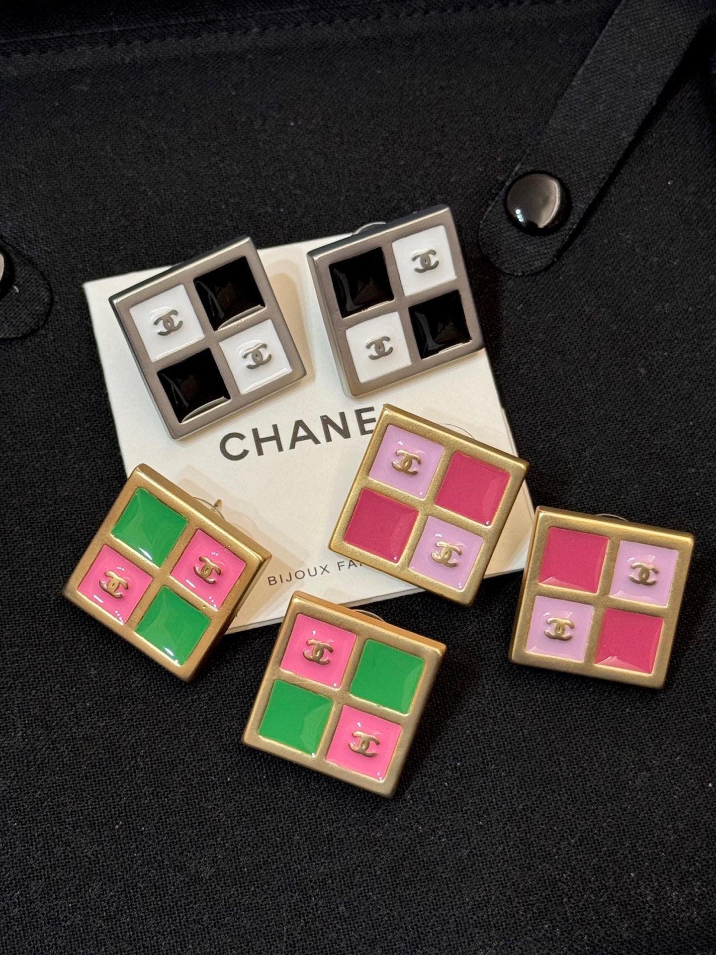 LuxluxHouse Low Price And High Quality Accessories Earrings