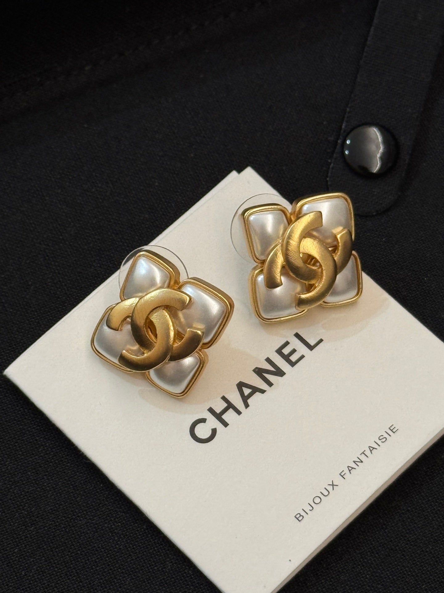 LuxluxHouse Low Price And High Quality Accessories Chanel