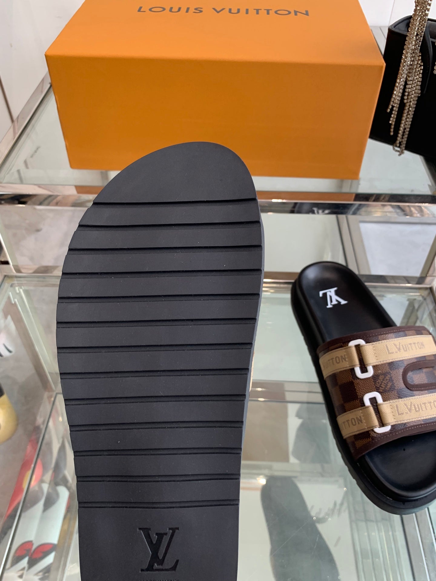 LuxluxHouse Best Quality Sandals Louis Vuitton