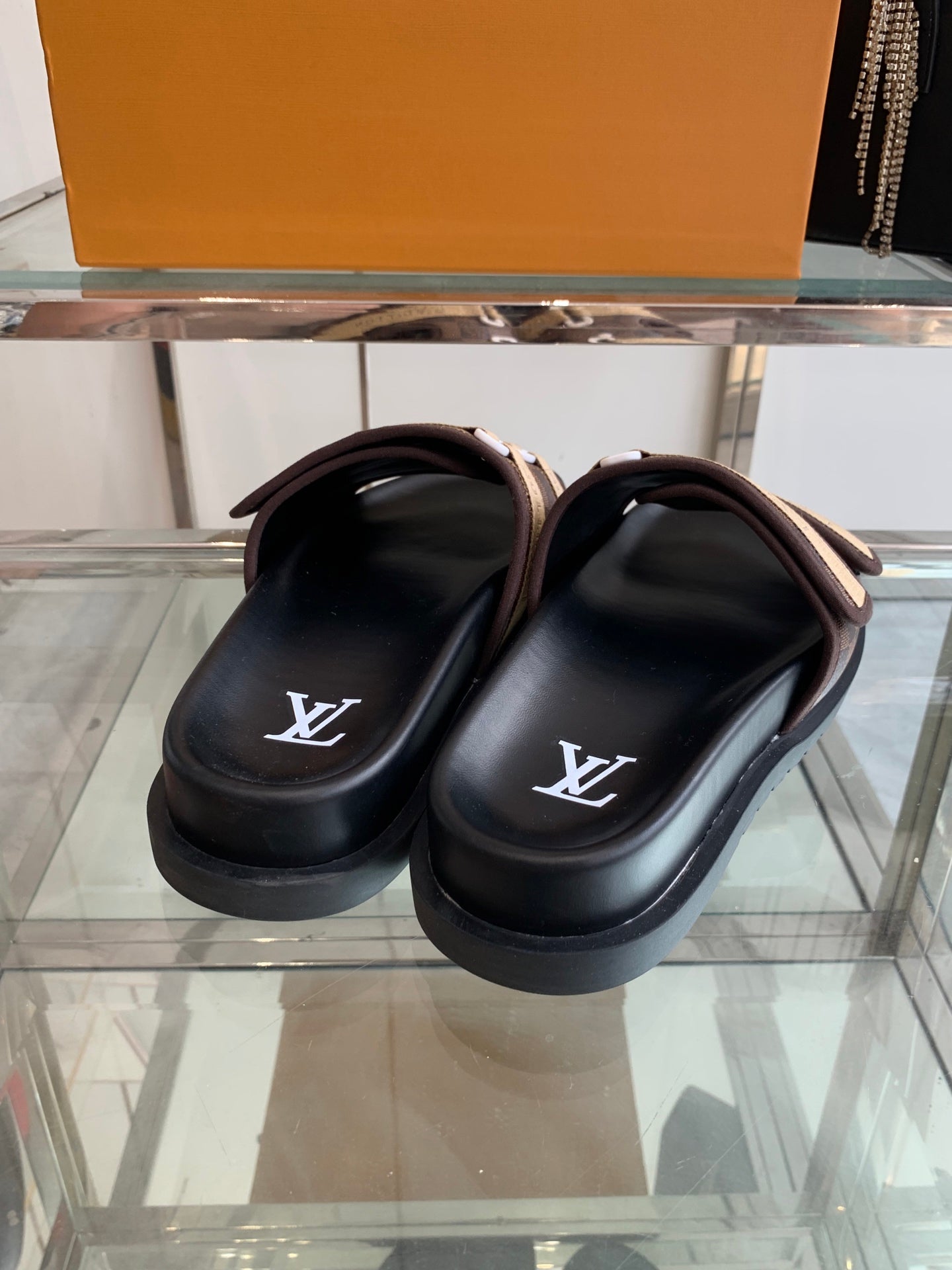 LuxluxHouse Best Quality Sandals Louis Vuitton