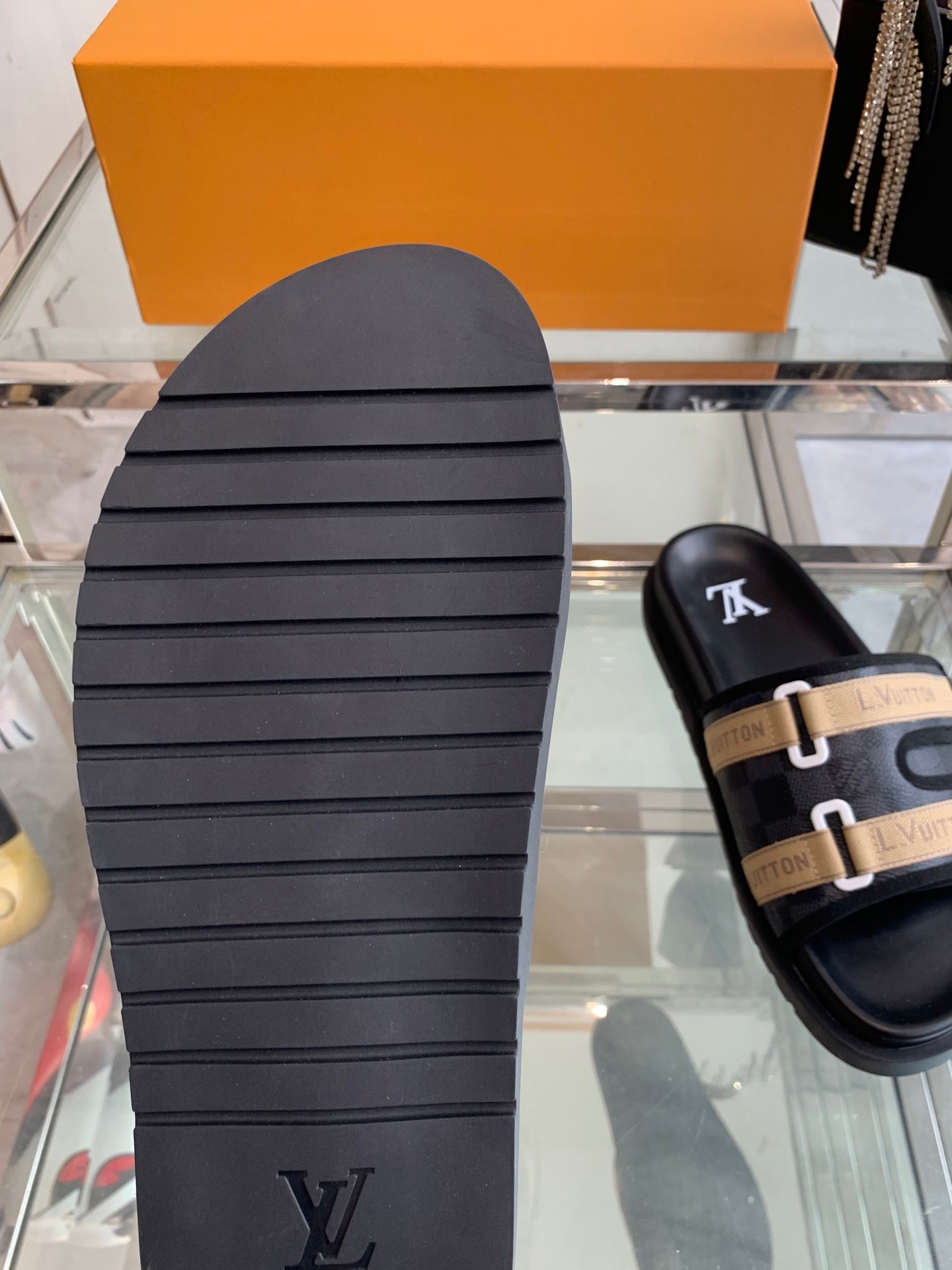 LuxluxHouse Best Quality Sandals Louis Vuitton