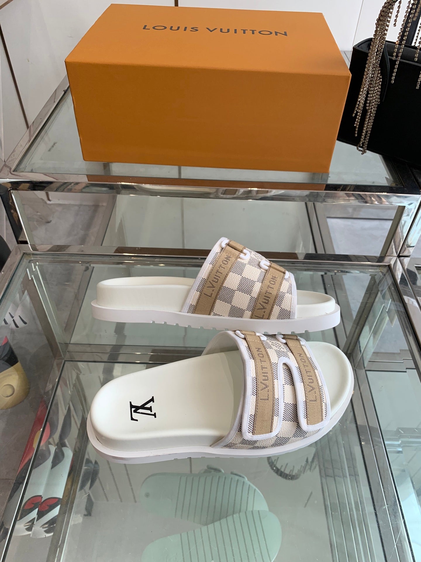 LuxluxHouse Best Quality Sandals Louis Vuitton