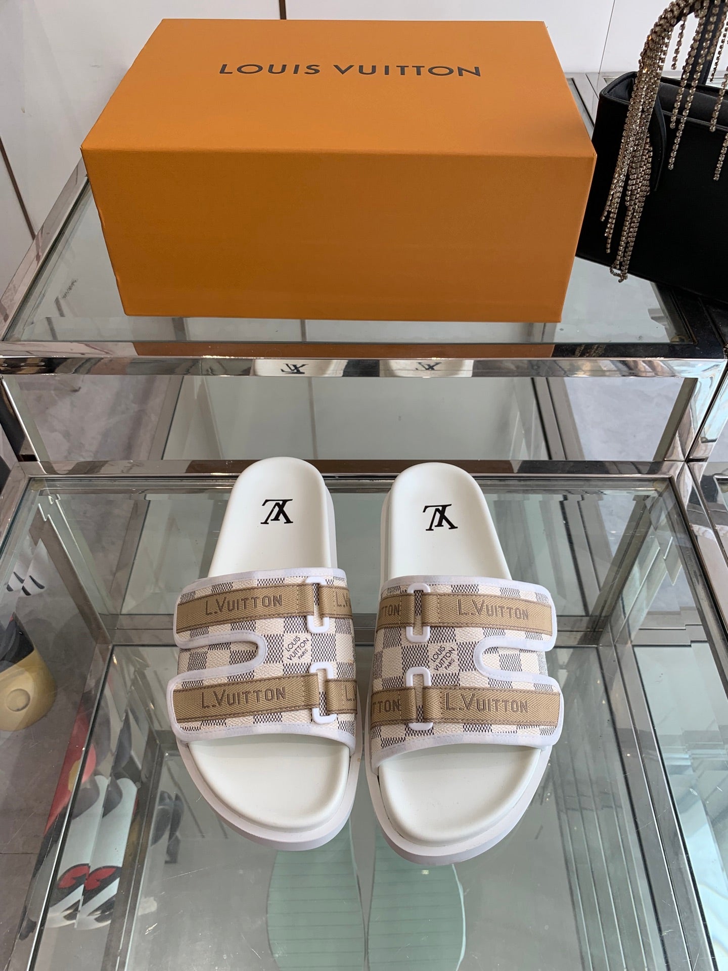 LuxluxHouse Best Quality Sandals Louis Vuitton