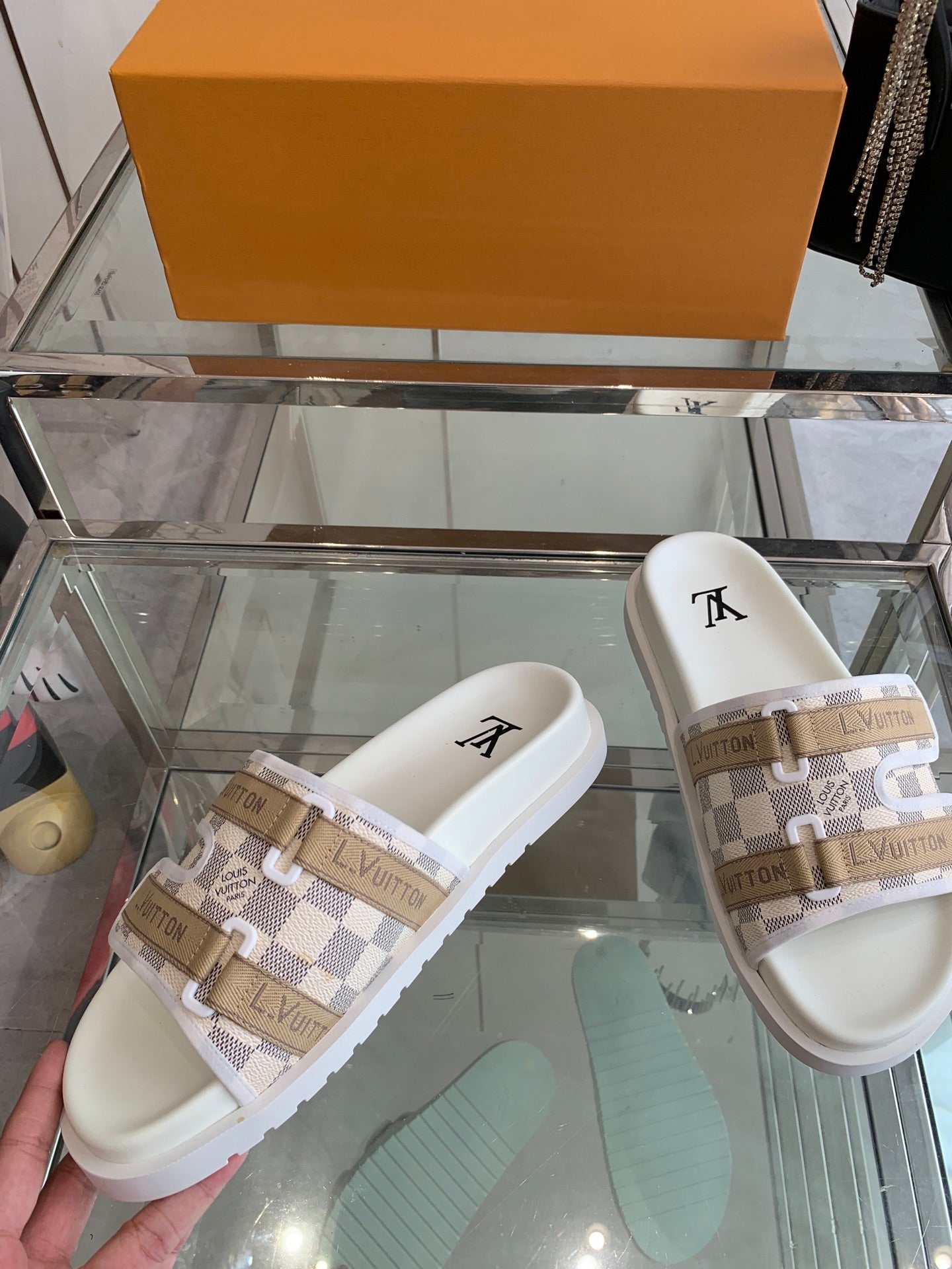 LuxluxHouse Best Quality Sandals Louis Vuitton