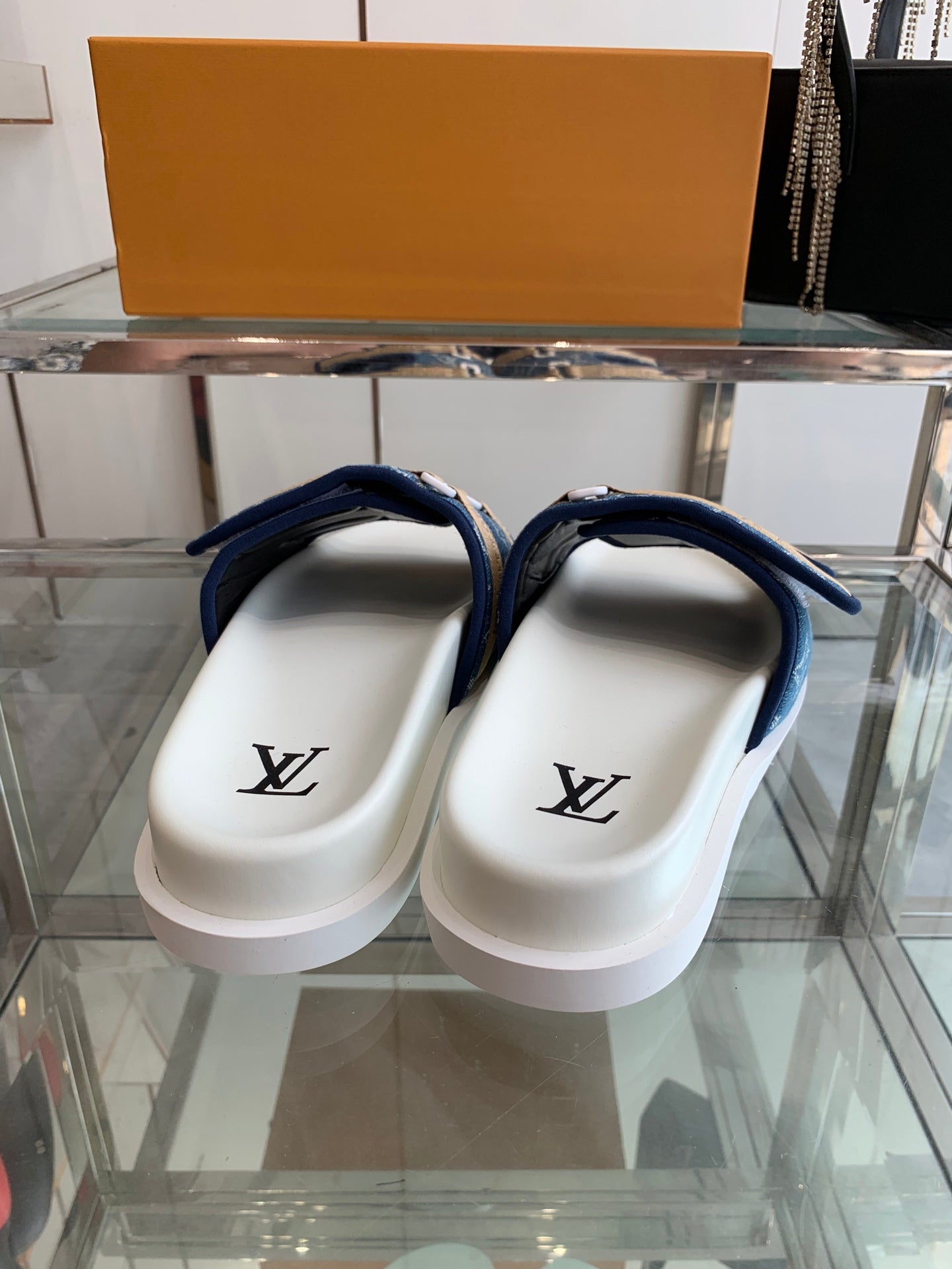 LuxluxHouse Best Quality Sandals Louis Vuitton