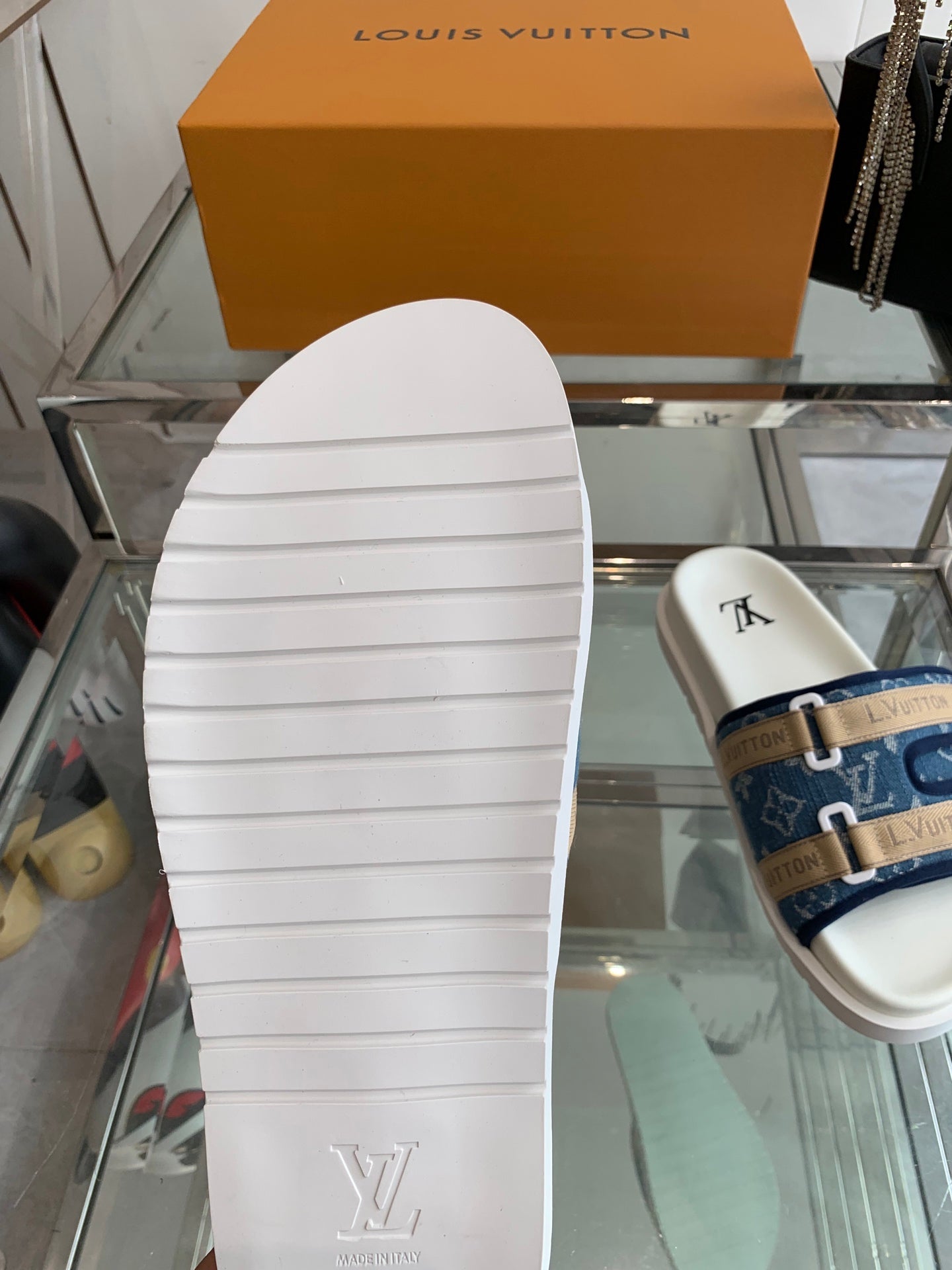 LuxluxHouse Best Quality Sandals Louis Vuitton