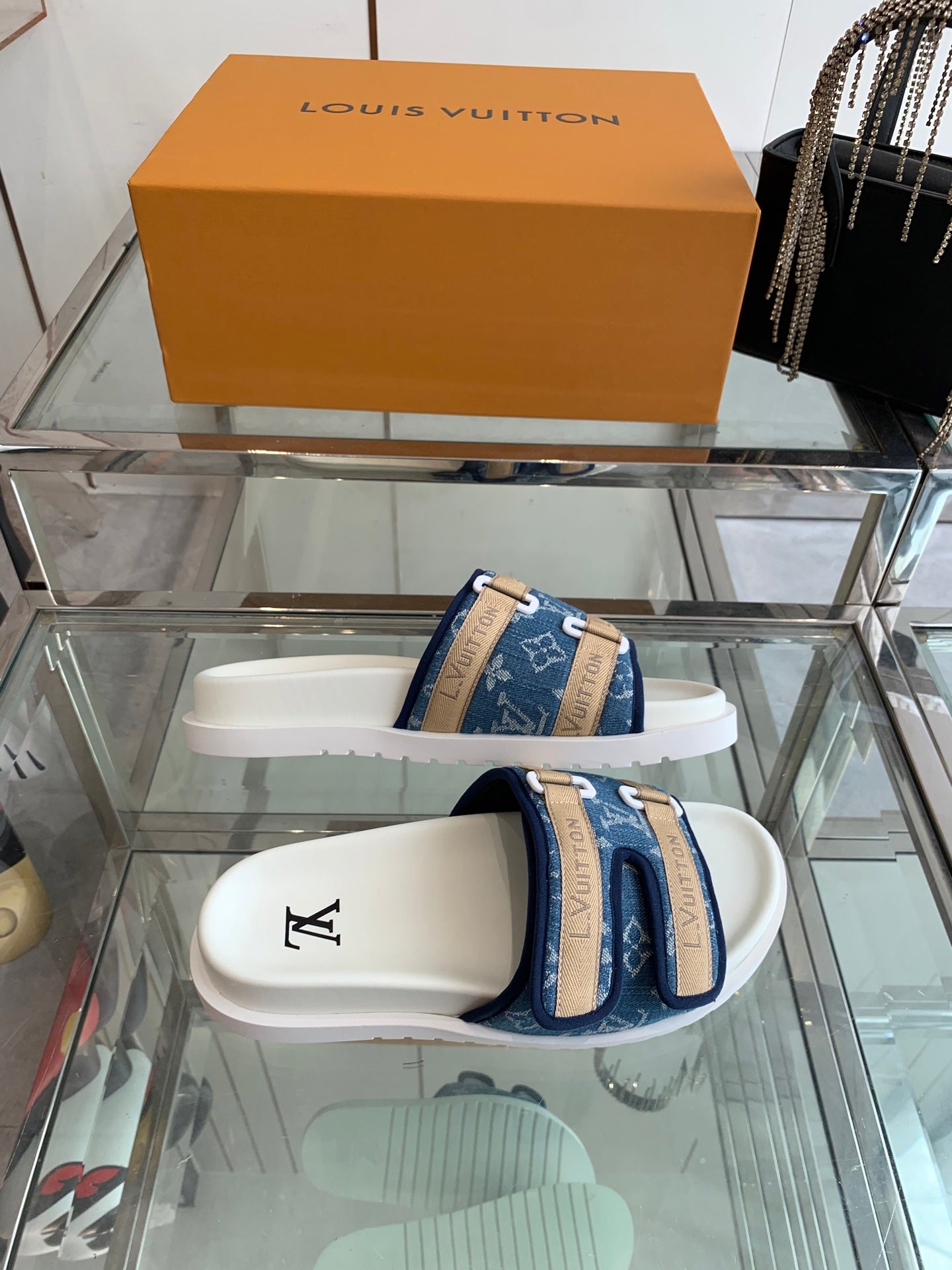 LuxluxHouse Best Quality Sandals Louis Vuitton