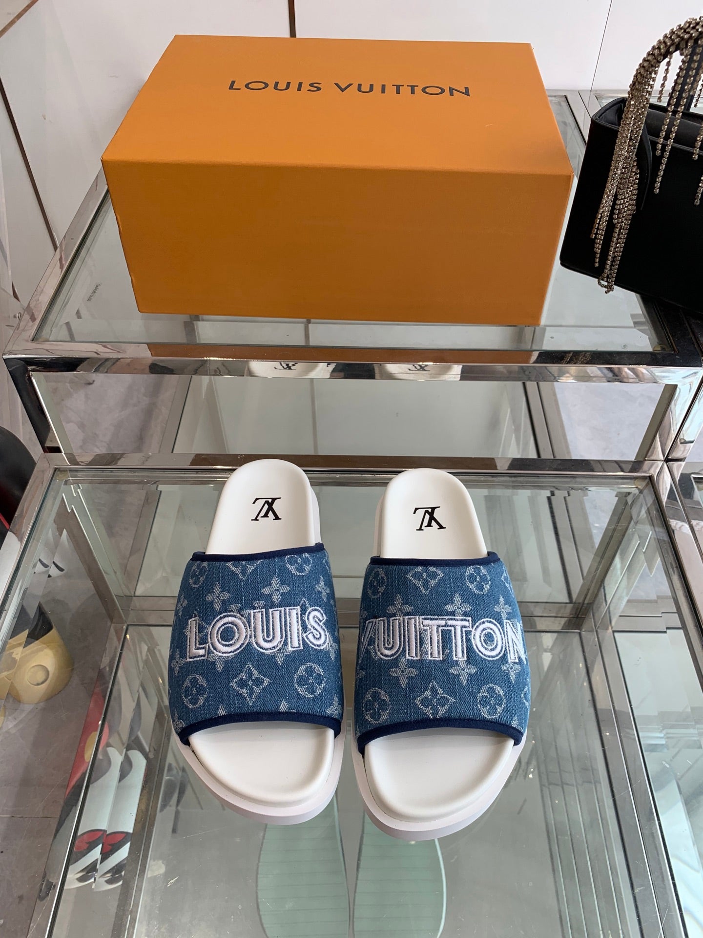 LuxluxHouse Best Quality Sandals Louis Vuitton