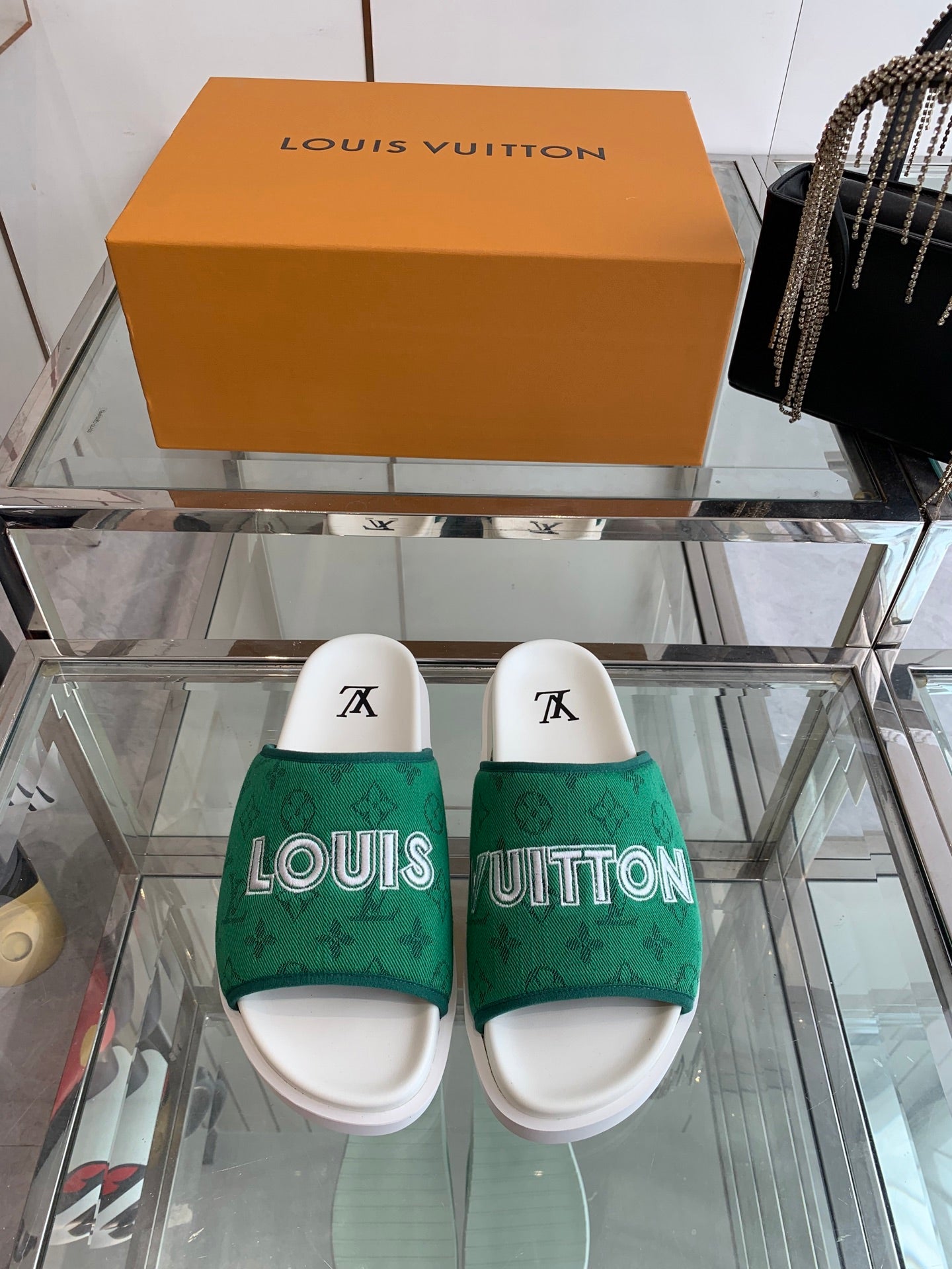 LuxluxHouse Best Quality Sandals Louis Vuitton