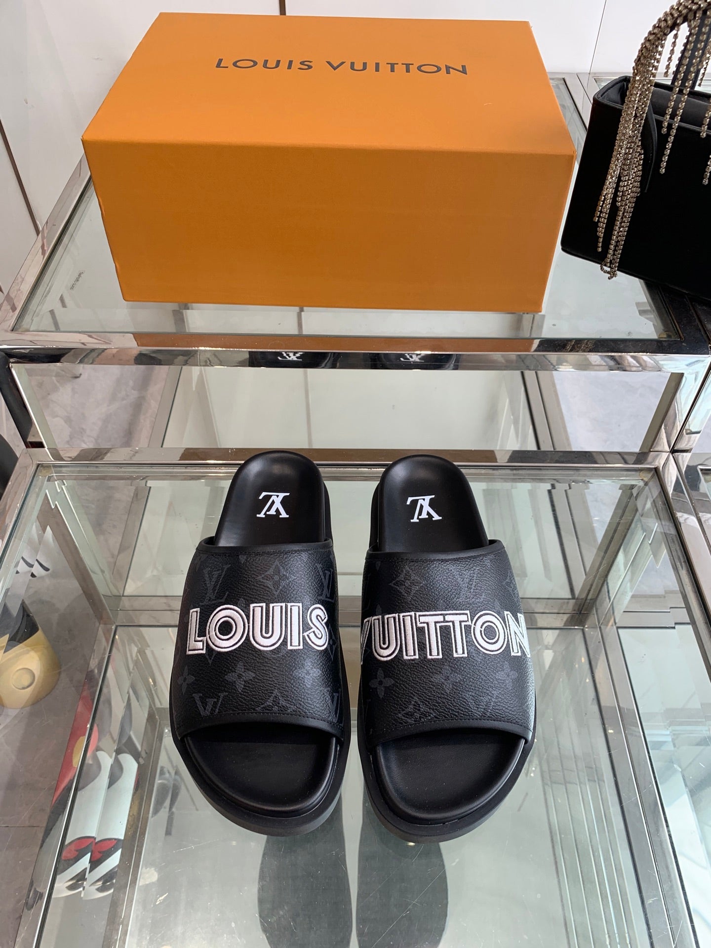 LuxluxHouse Best Quality Sandals Louis Vuitton