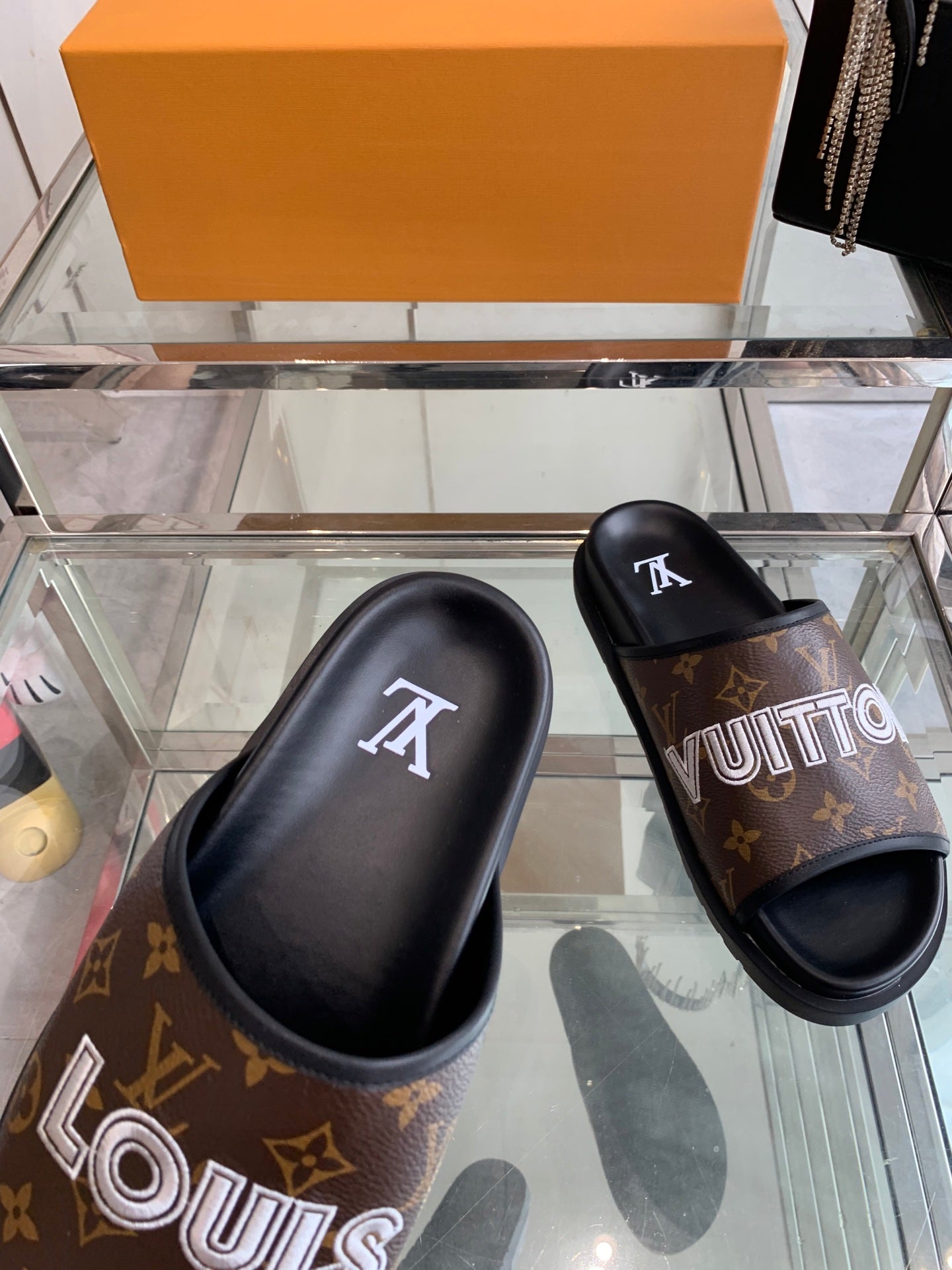 LuxluxHouse Best Quality Sandals Louis Vuitton