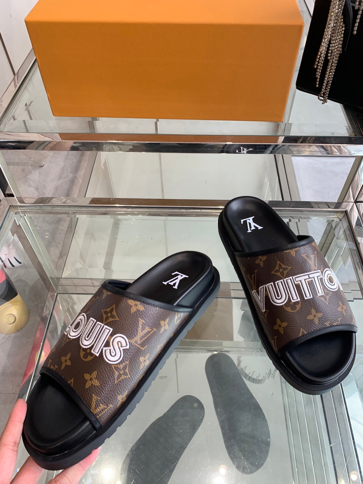LuxluxHouse Best Quality Sandals Louis Vuitton