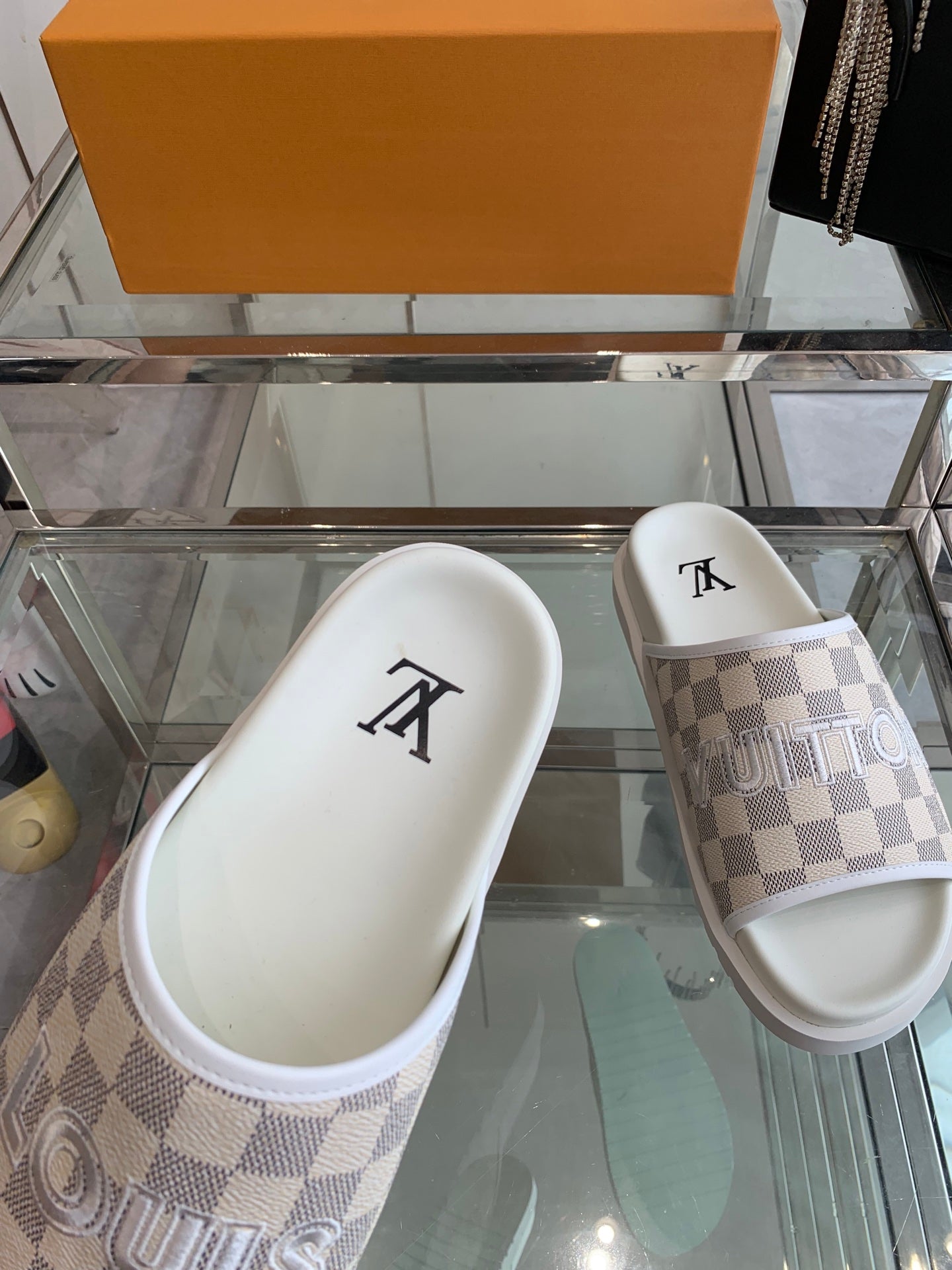 LuxluxHouse Best Quality Sandals Louis Vuitton