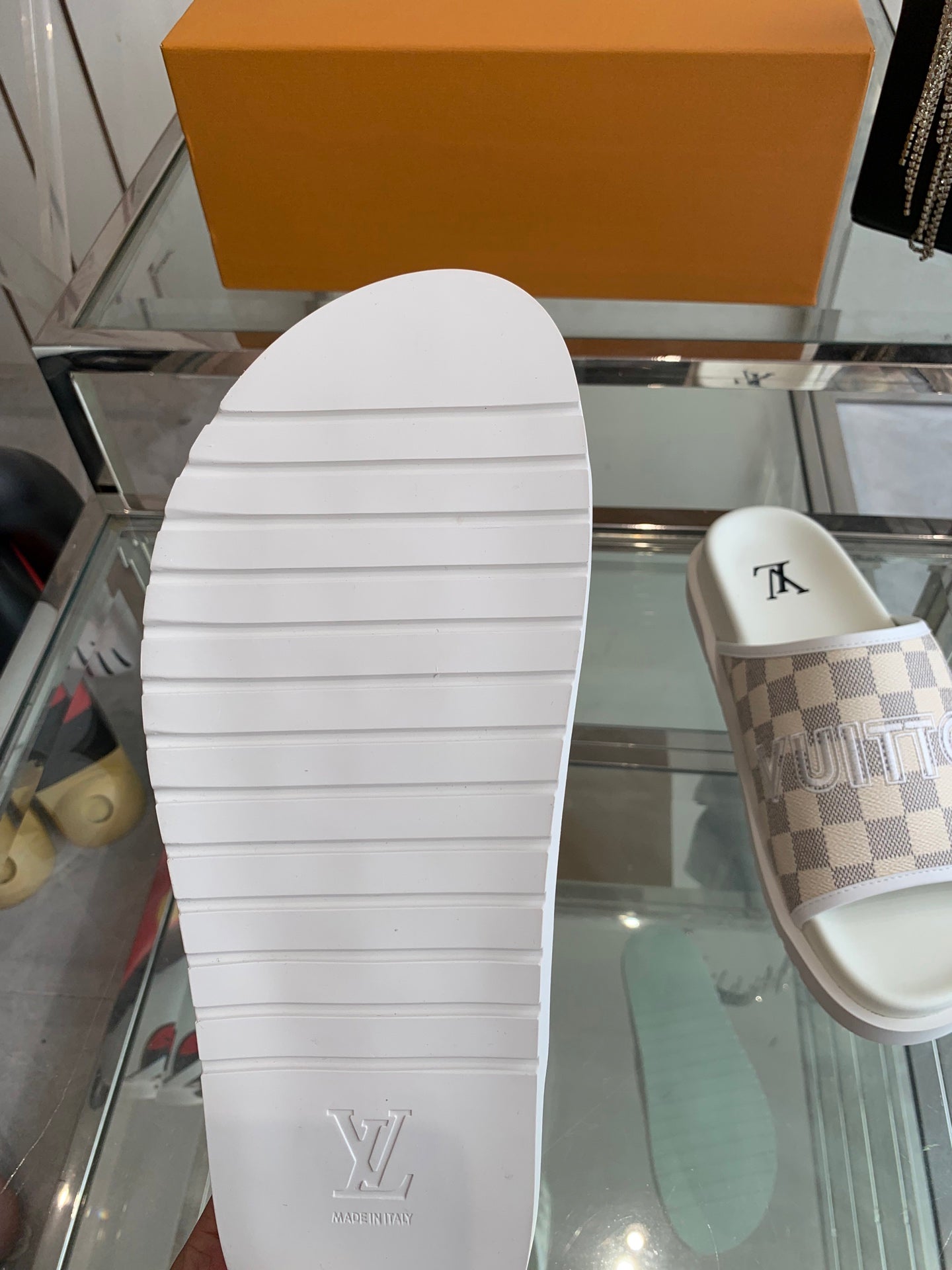 LuxluxHouse Best Quality Sandals Louis Vuitton