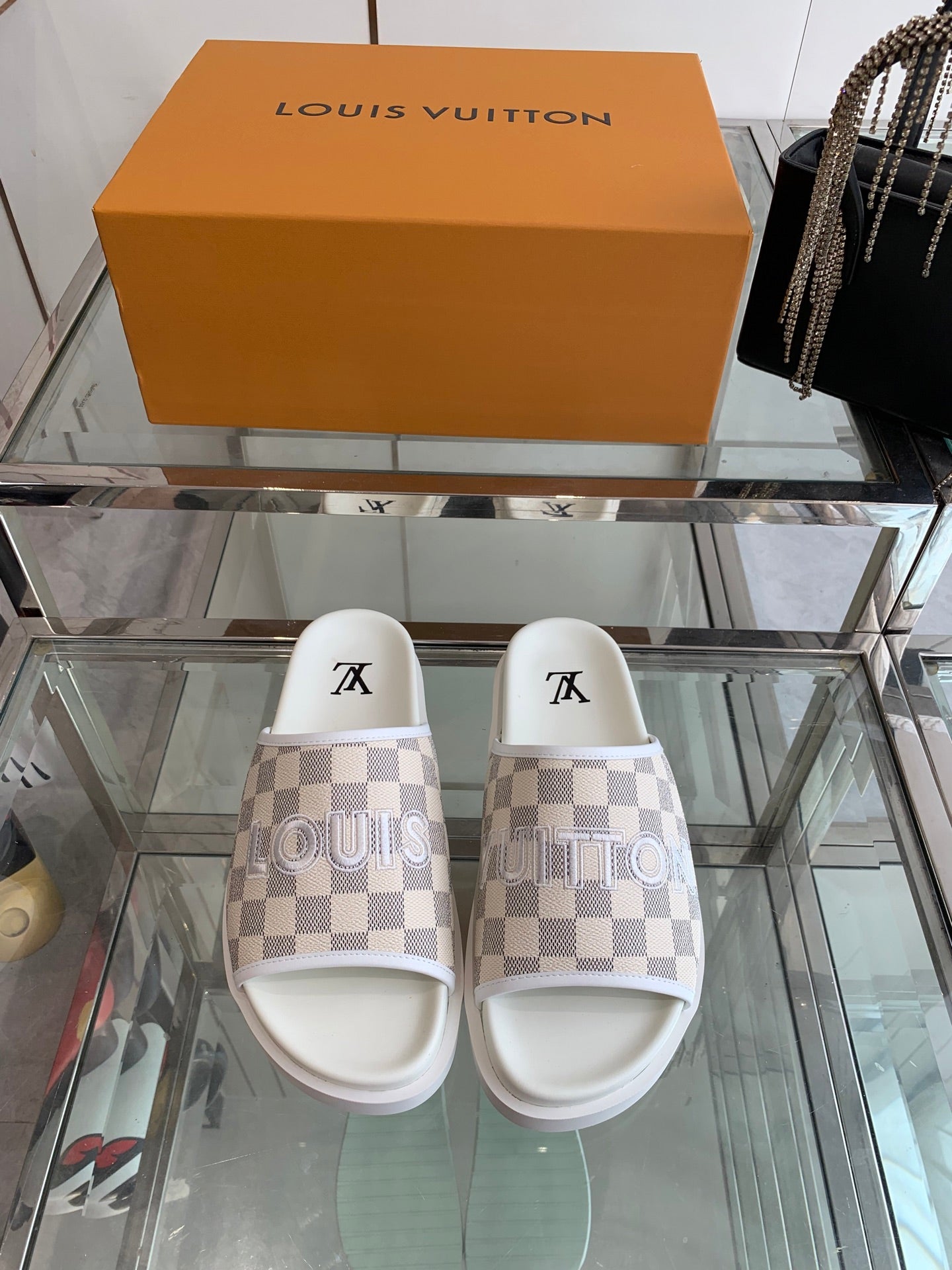 LuxluxHouse Best Quality Sandals Louis Vuitton