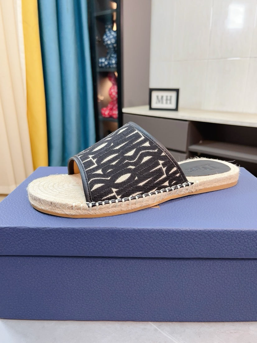 LuxluxHouse Best Quality Sandals Dior