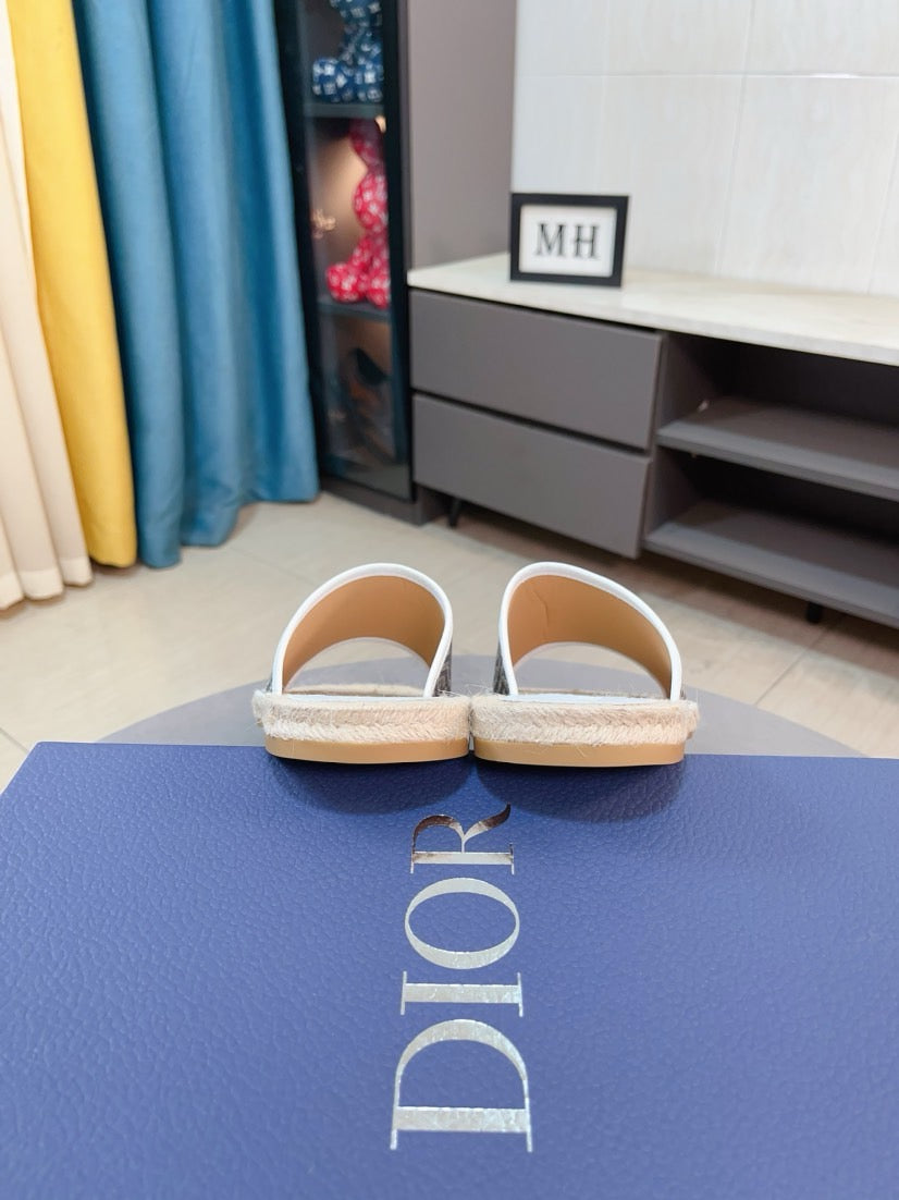 LuxluxHouse Best Quality Sandals Dior