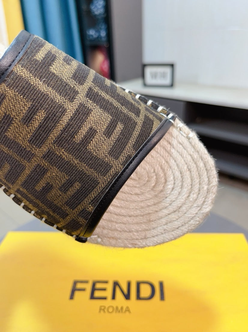 LuxluxHouse Best Quality Sandals Fendi