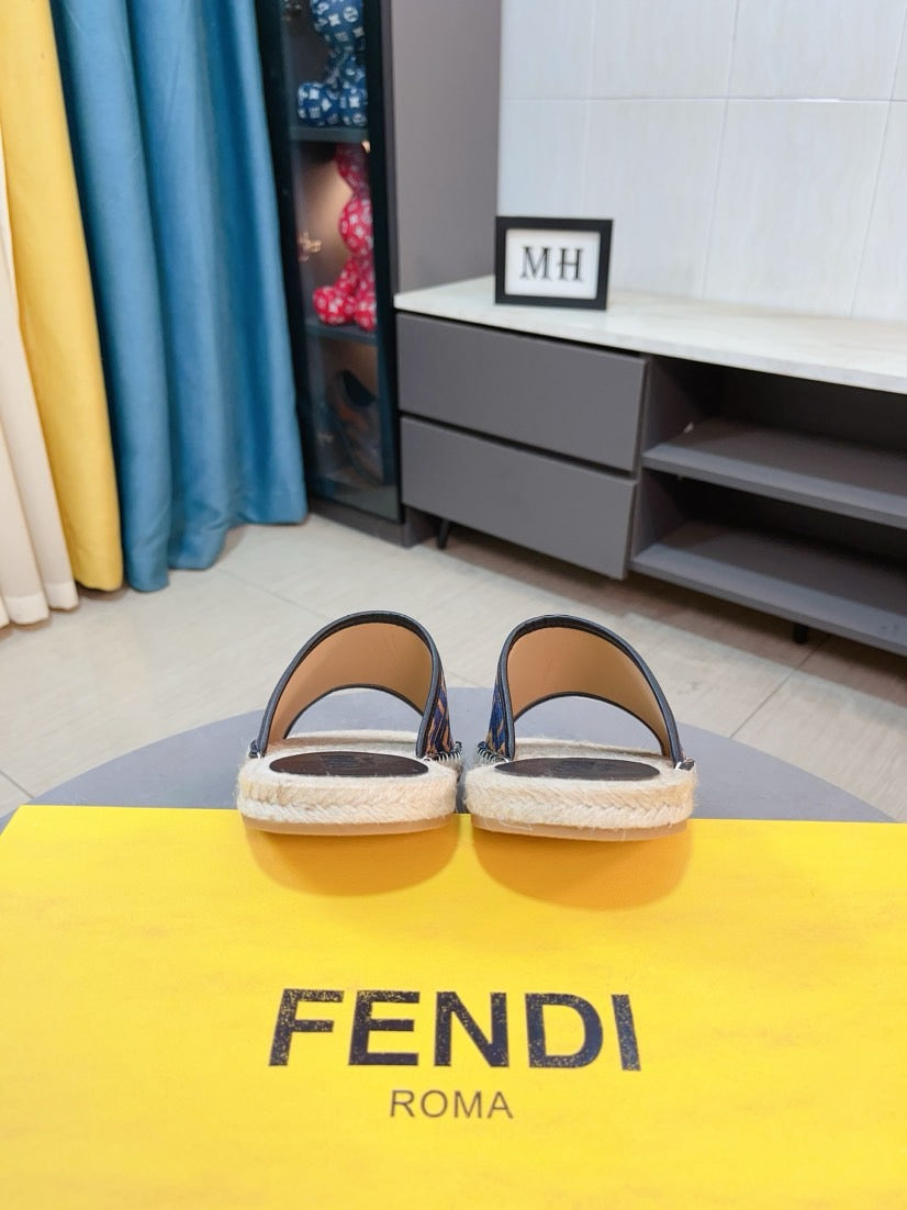 LuxluxHouse Best Quality Sandals Fendi
