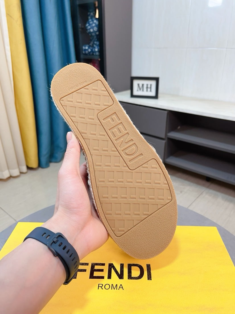 LuxluxHouse Best Quality Sandals Fendi