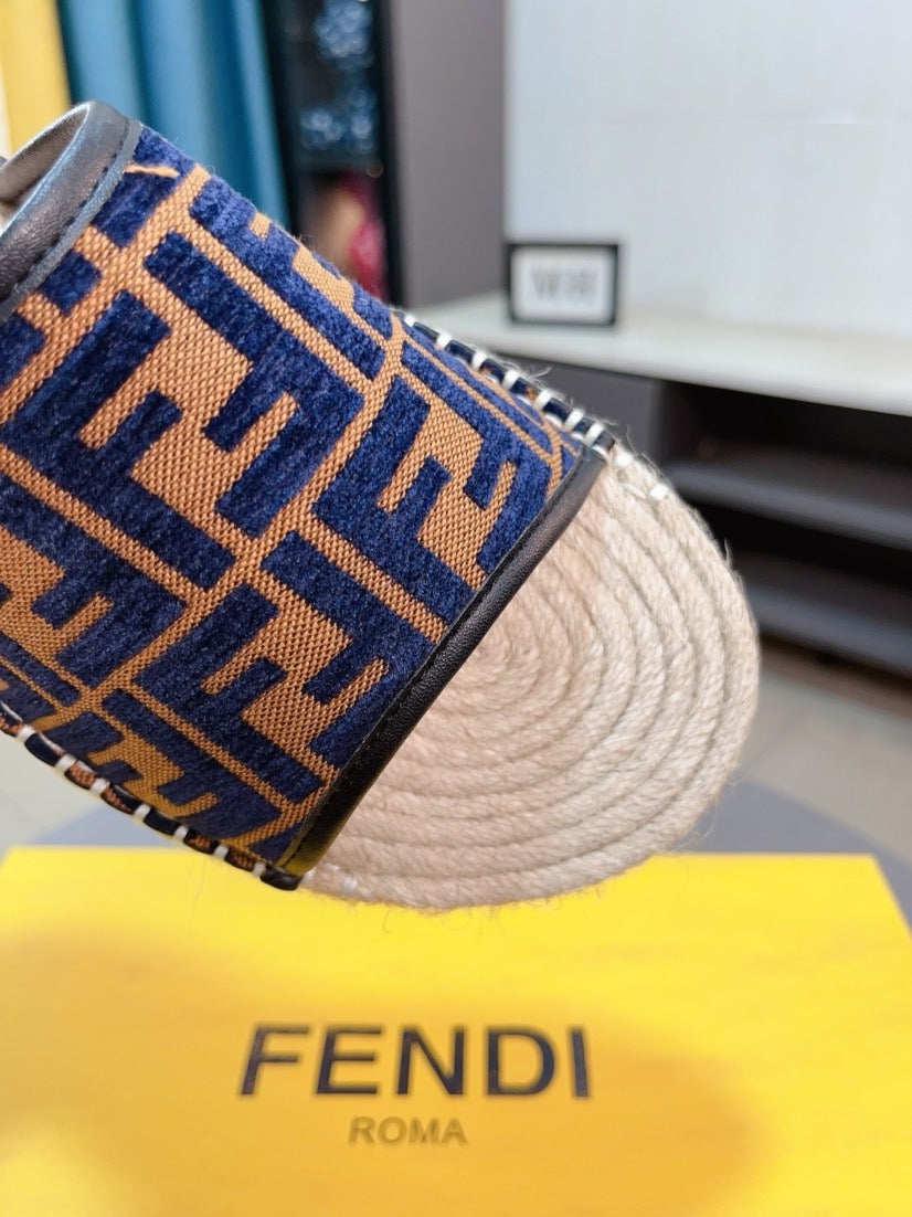 LuxluxHouse Best Quality Sandals Fendi
