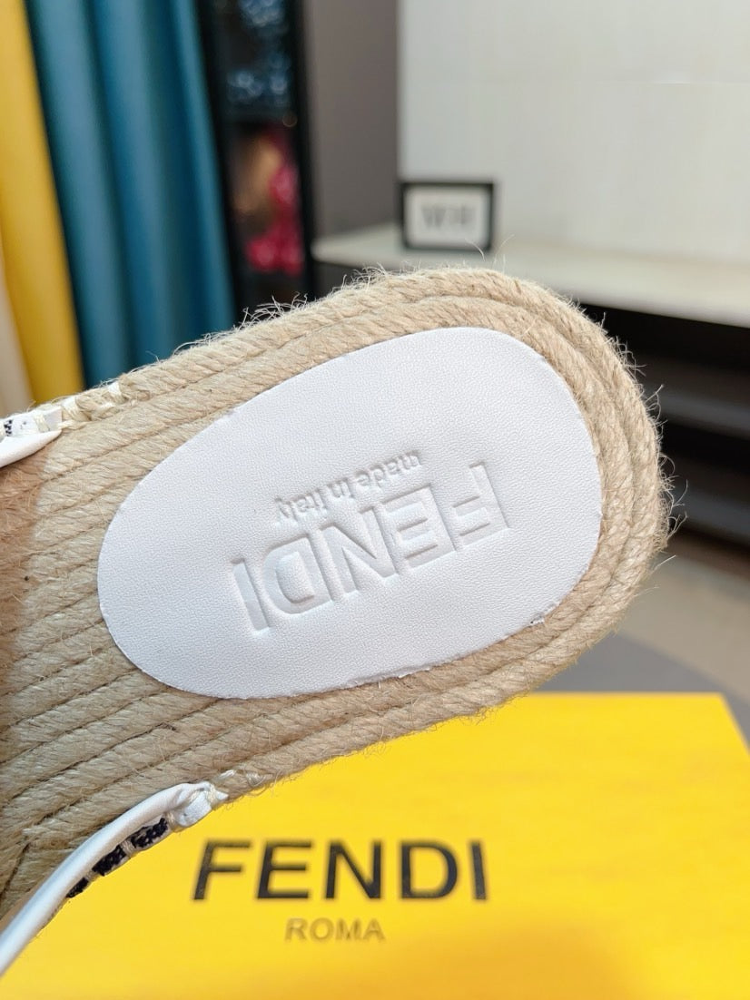 LuxluxHouse Best Quality Sandals Fendi