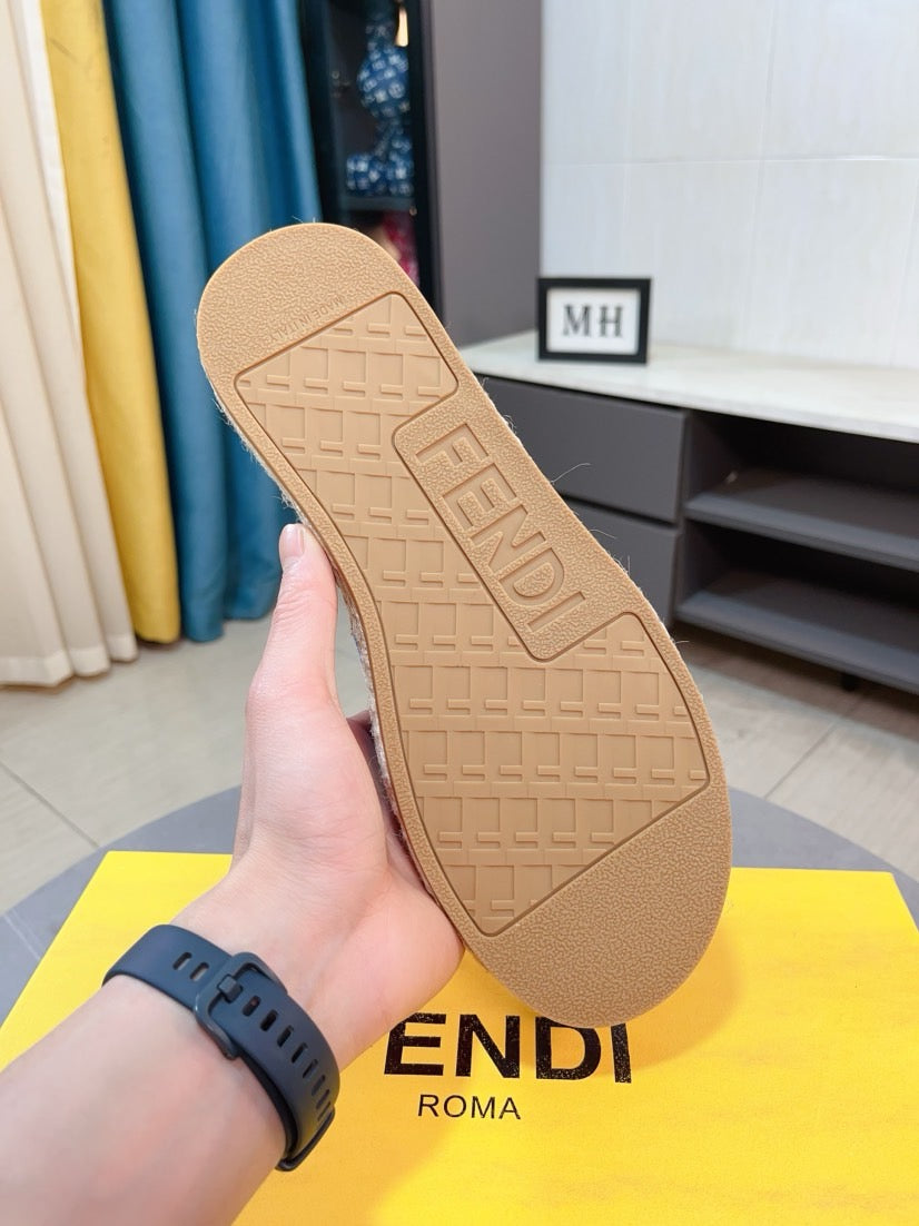 LuxluxHouse Best Quality Sandals Fendi
