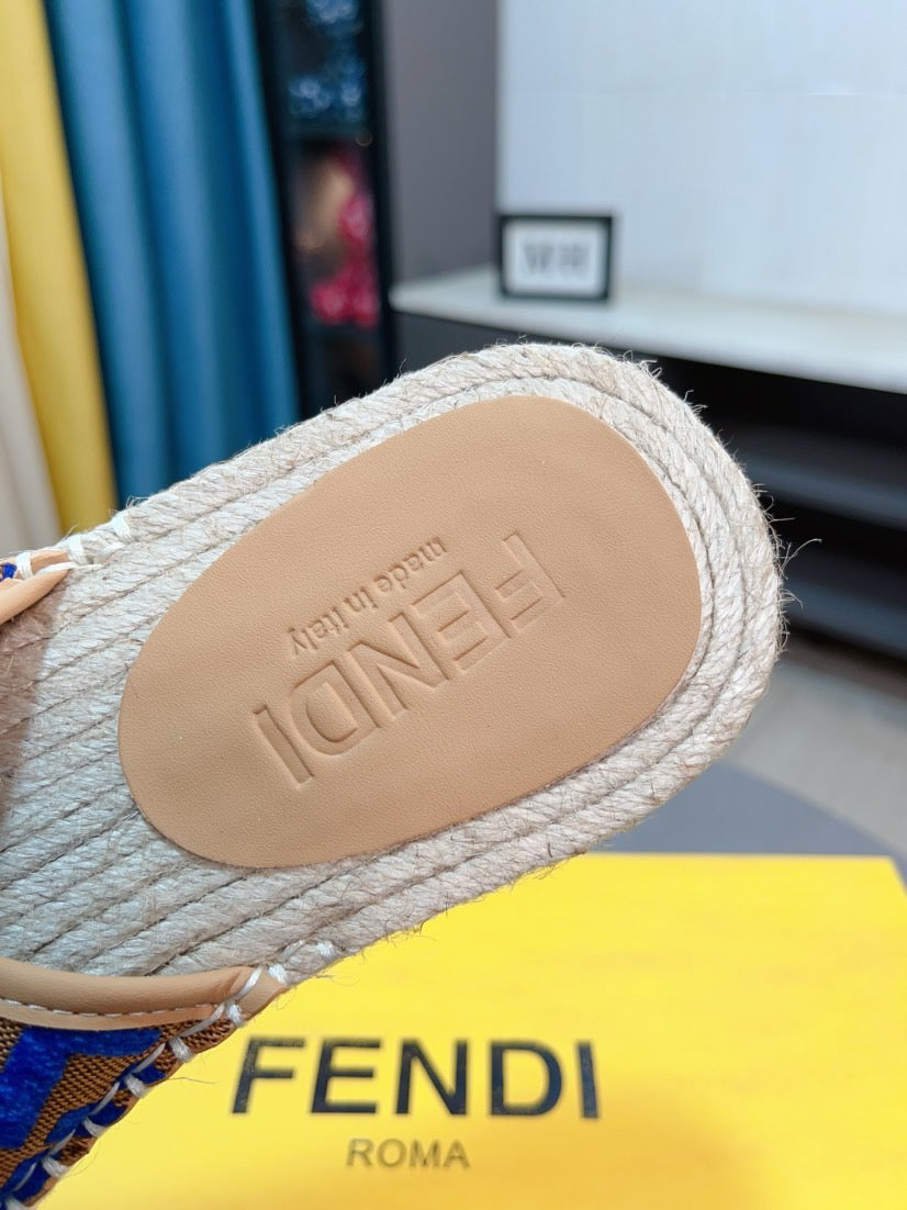 LuxluxHouse Best Quality Sandals Fendi