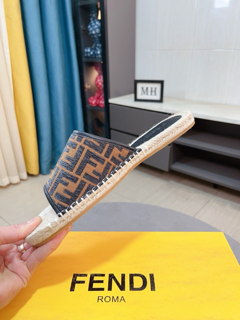 LuxluxHouse Best Quality Sandals Fendi