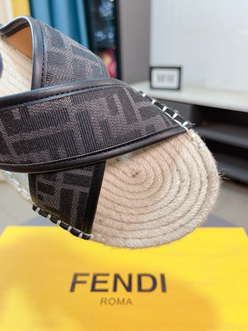 LuxluxHouse Best Quality Sandals Fendi