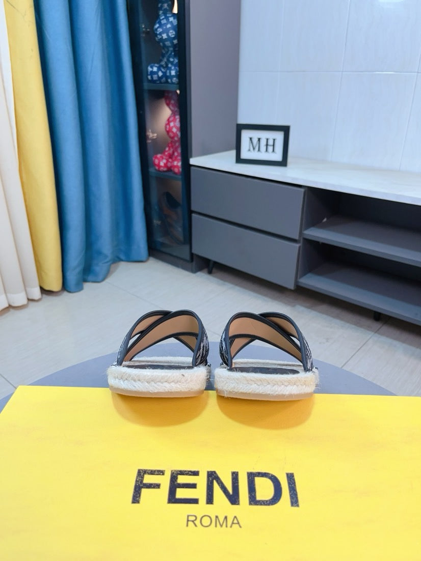 LuxluxHouse Best Quality Sandals Fendi