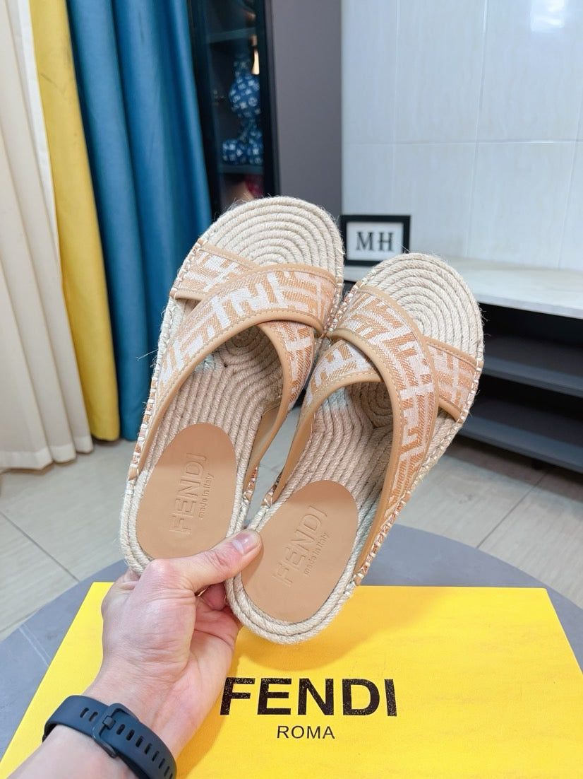 LuxluxHouse Best Quality Sandals Fendi
