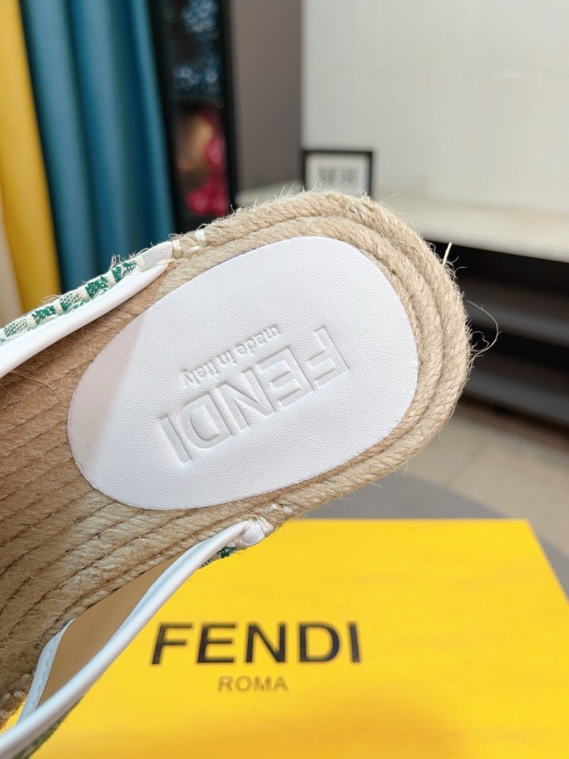 LuxluxHouse Best Quality Sandals Fendi