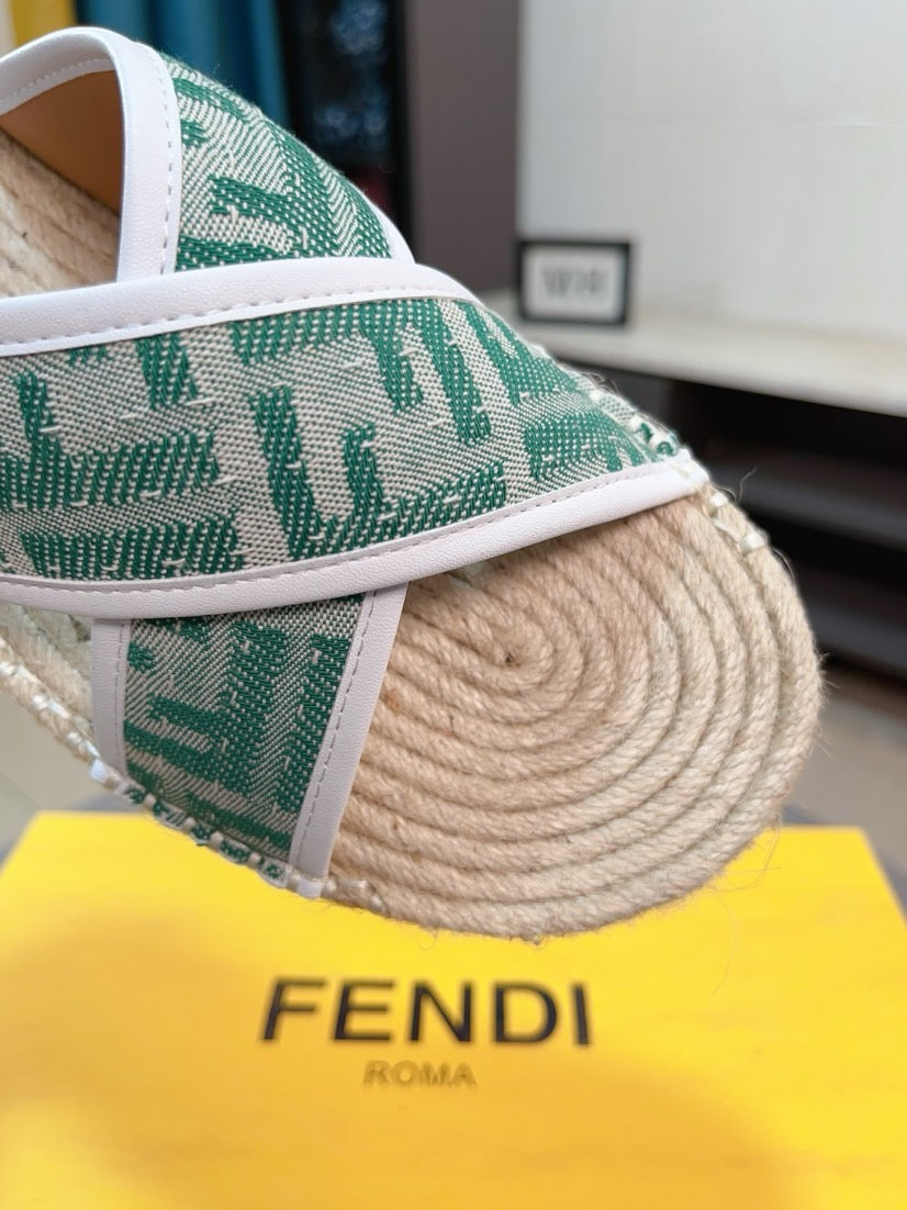 LuxluxHouse Best Quality Sandals Fendi