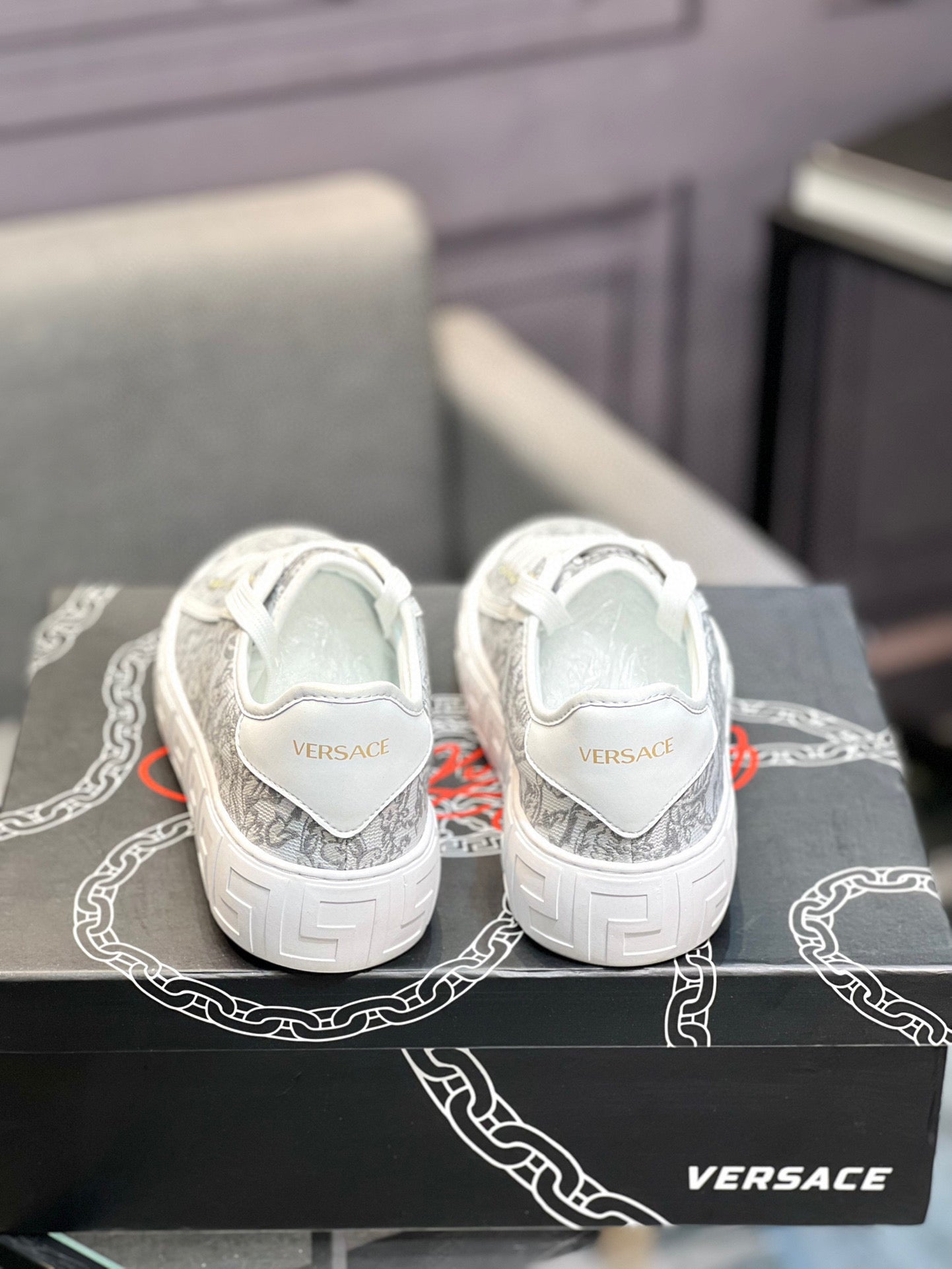 LuxluxHouse Best Quality Shoes Versace