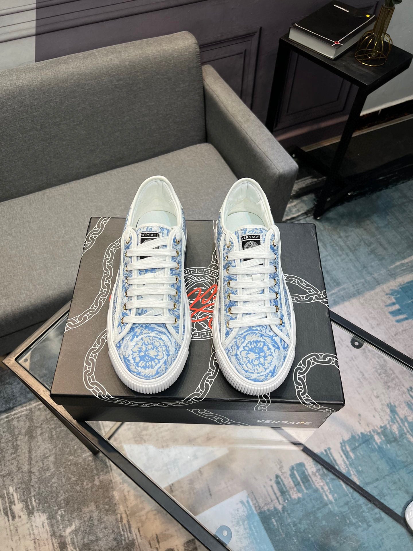 LuxluxHouse Best Quality Shoes Versace