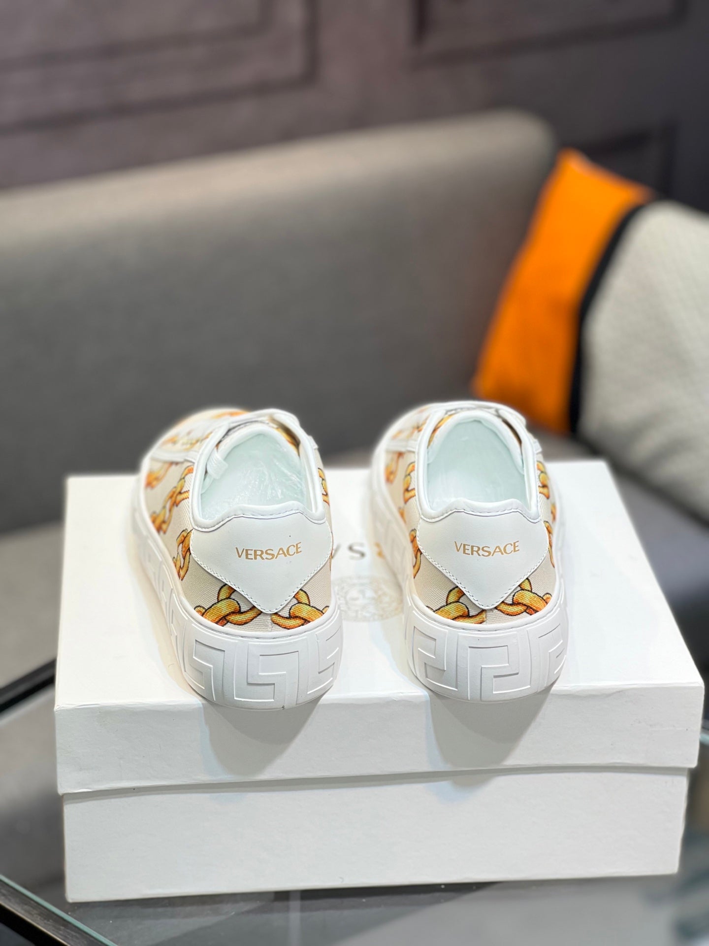 LuxluxHouse Best Quality Shoes Versace