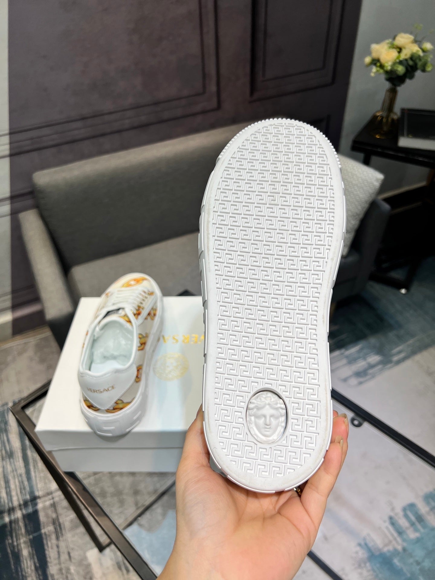 LuxluxHouse Best Quality Shoes Versace