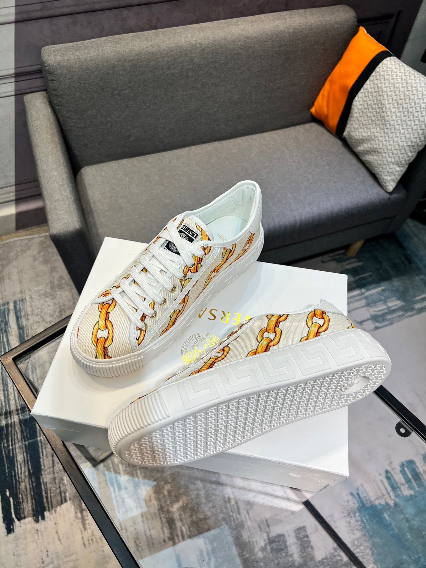 LuxluxHouse Best Quality Shoes Versace