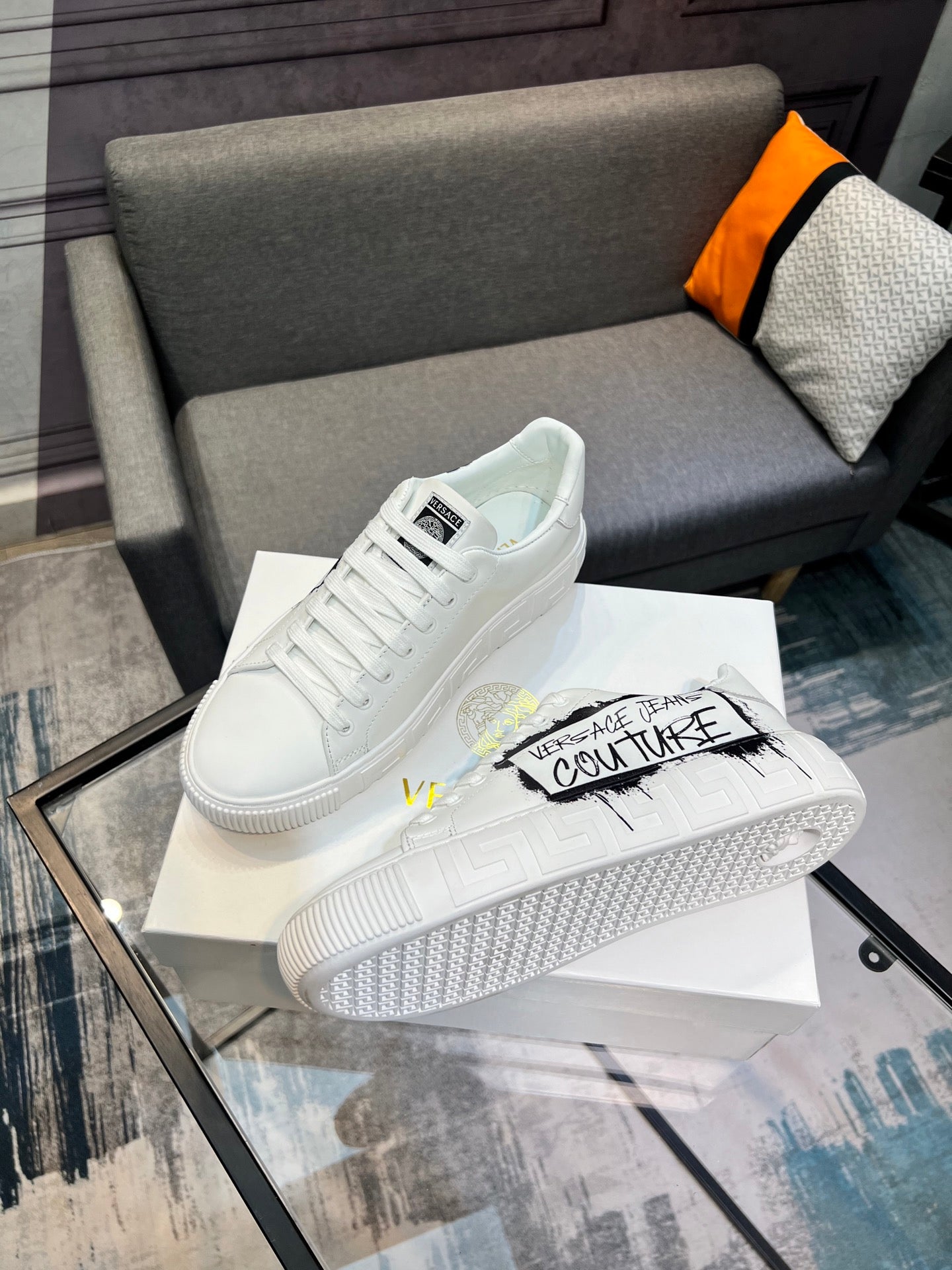 LuxluxHouse Best Quality Shoes Versace