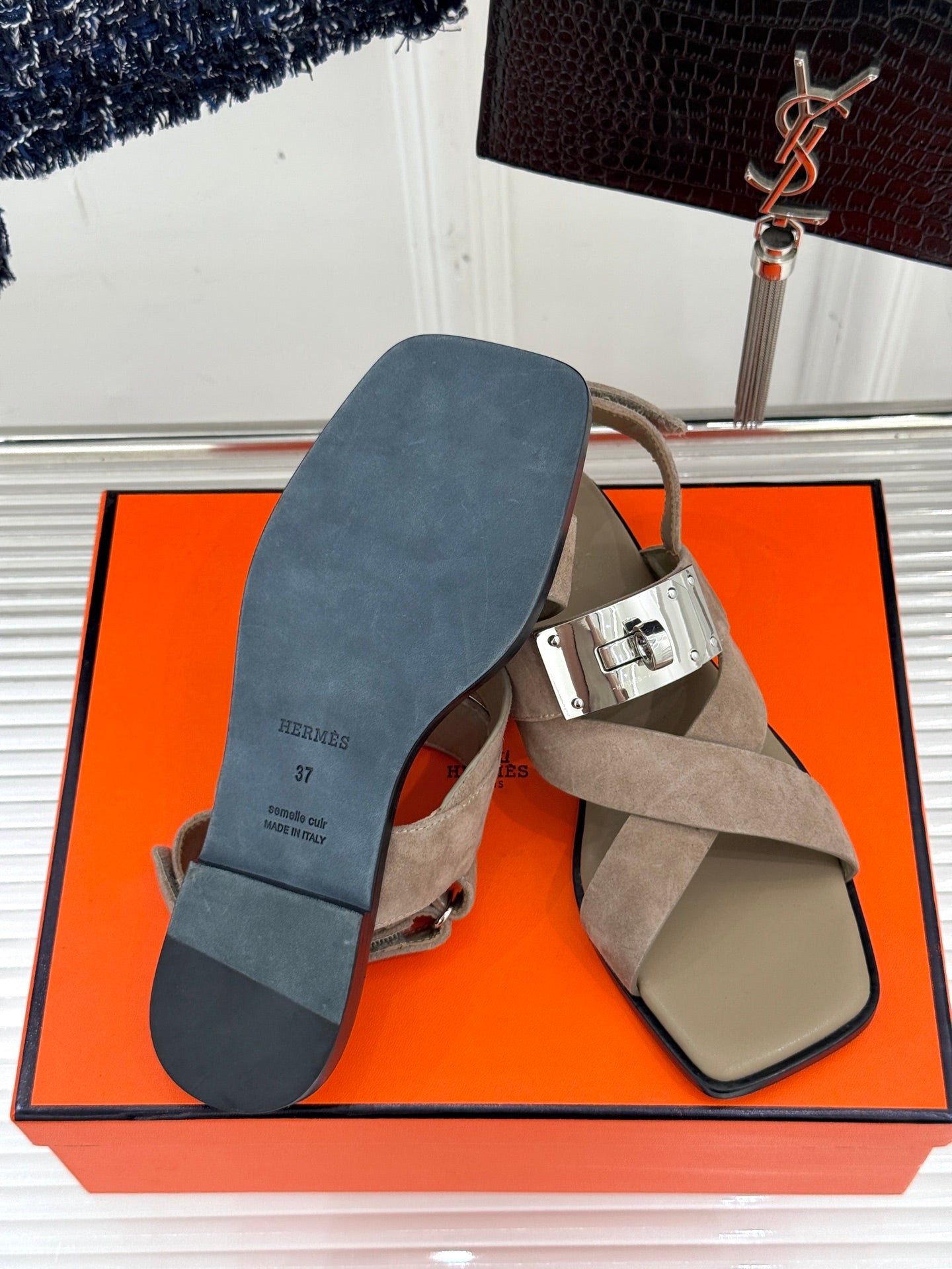 LuxluxHouse Best Quality Women Shoes Hermes