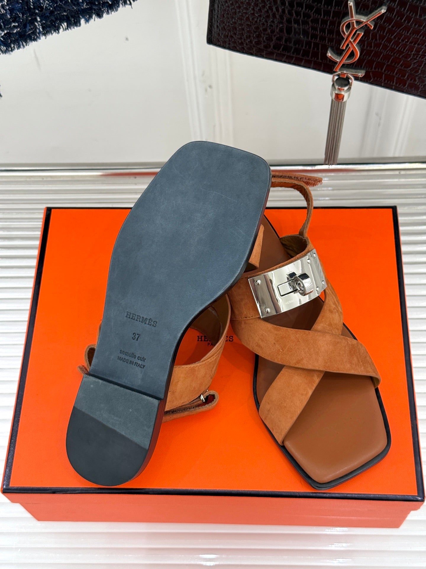 LuxluxHouse Best Quality Women Shoes Hermes