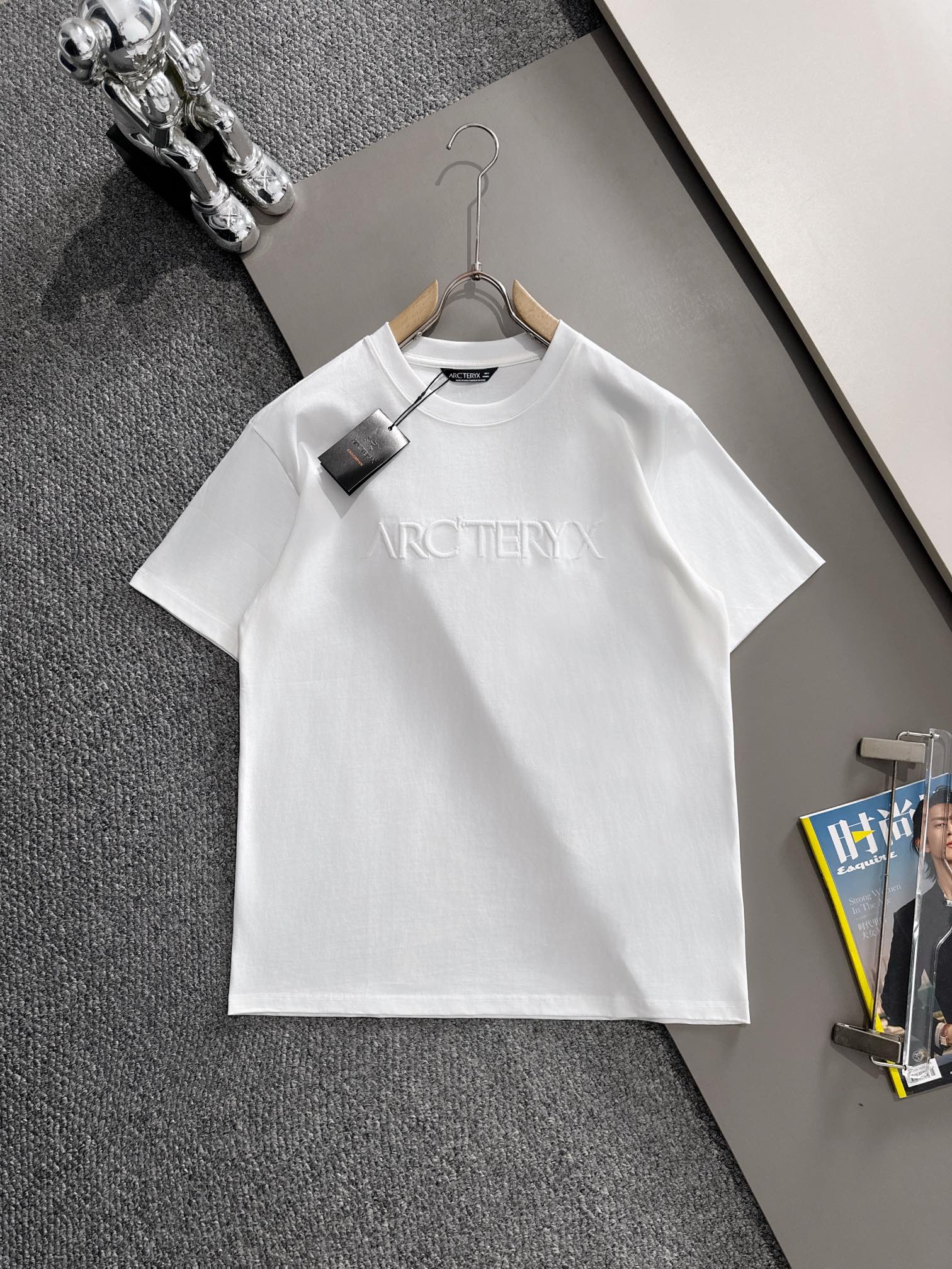 LuxluxHouse Best Quality Clothes T-shirt Arcteryx